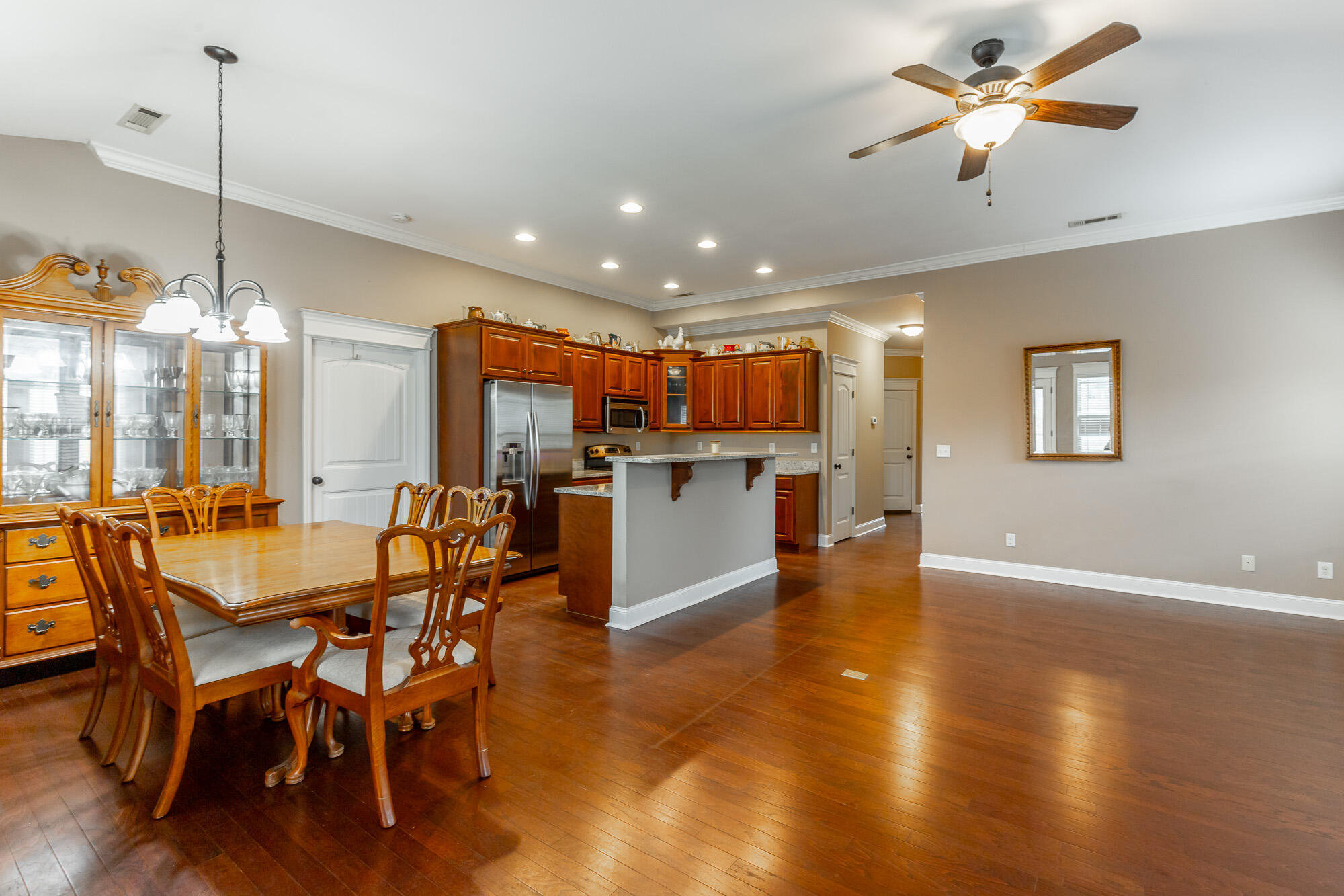 130 Hillhouse Lane