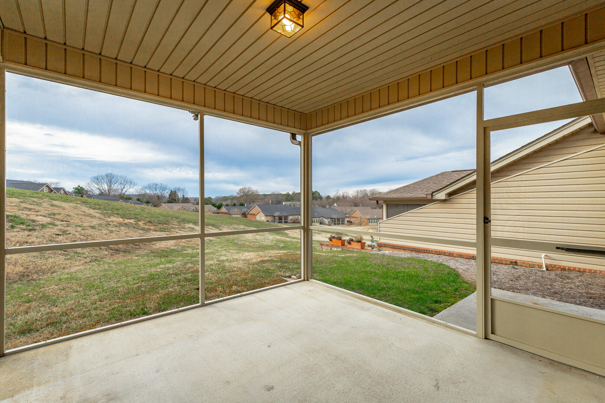 130 Hillhouse Lane