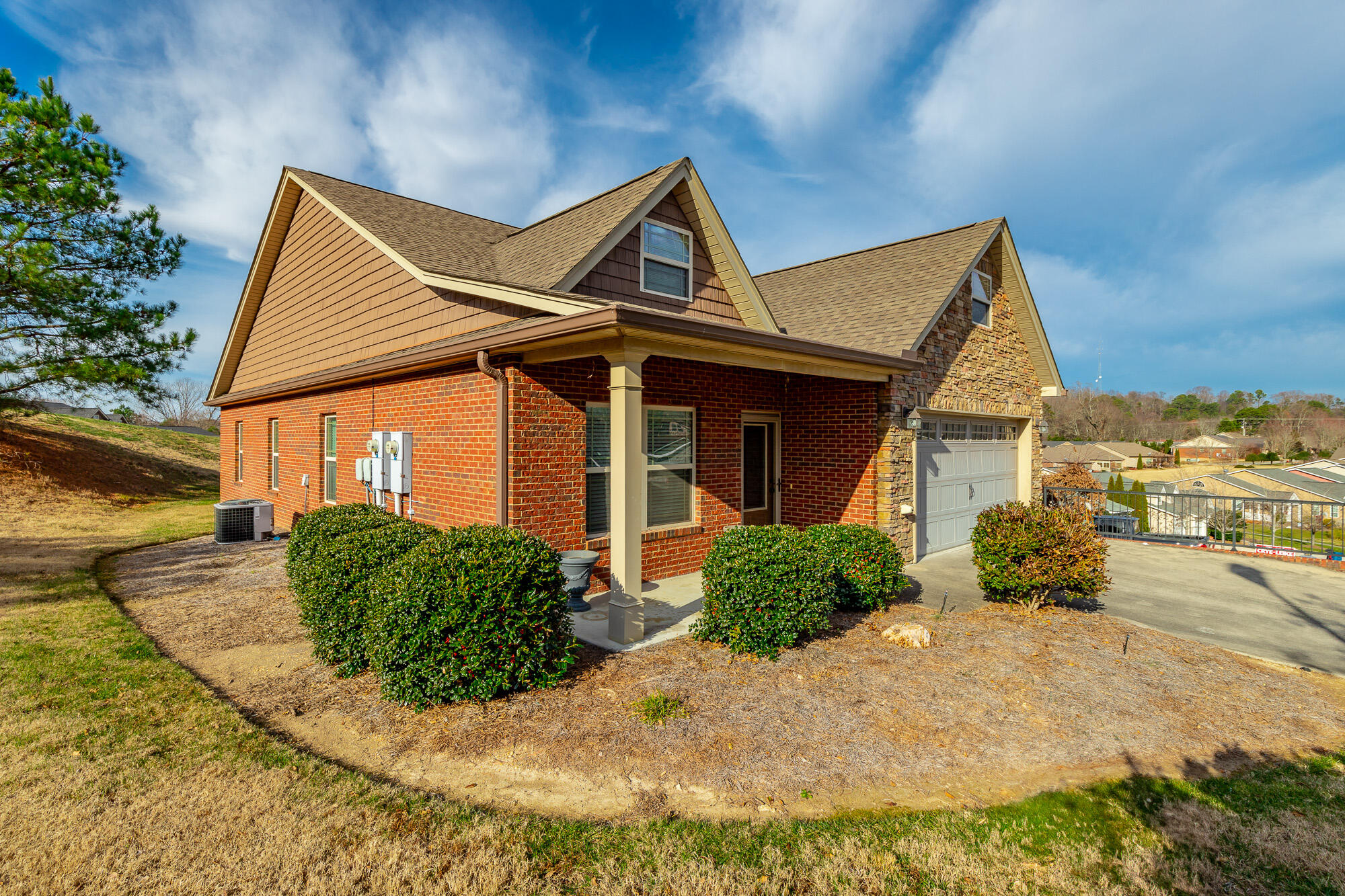 130 Hillhouse Lane