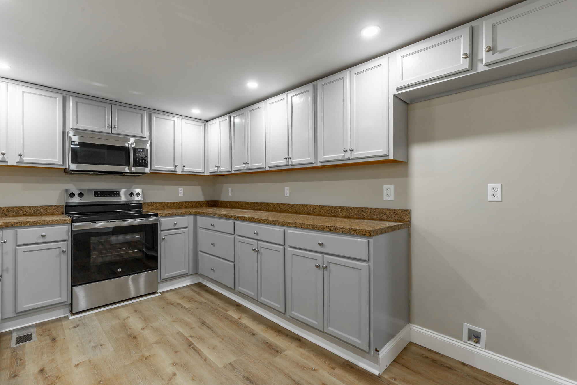4516 Old Mineral Springs Road, LaFayette