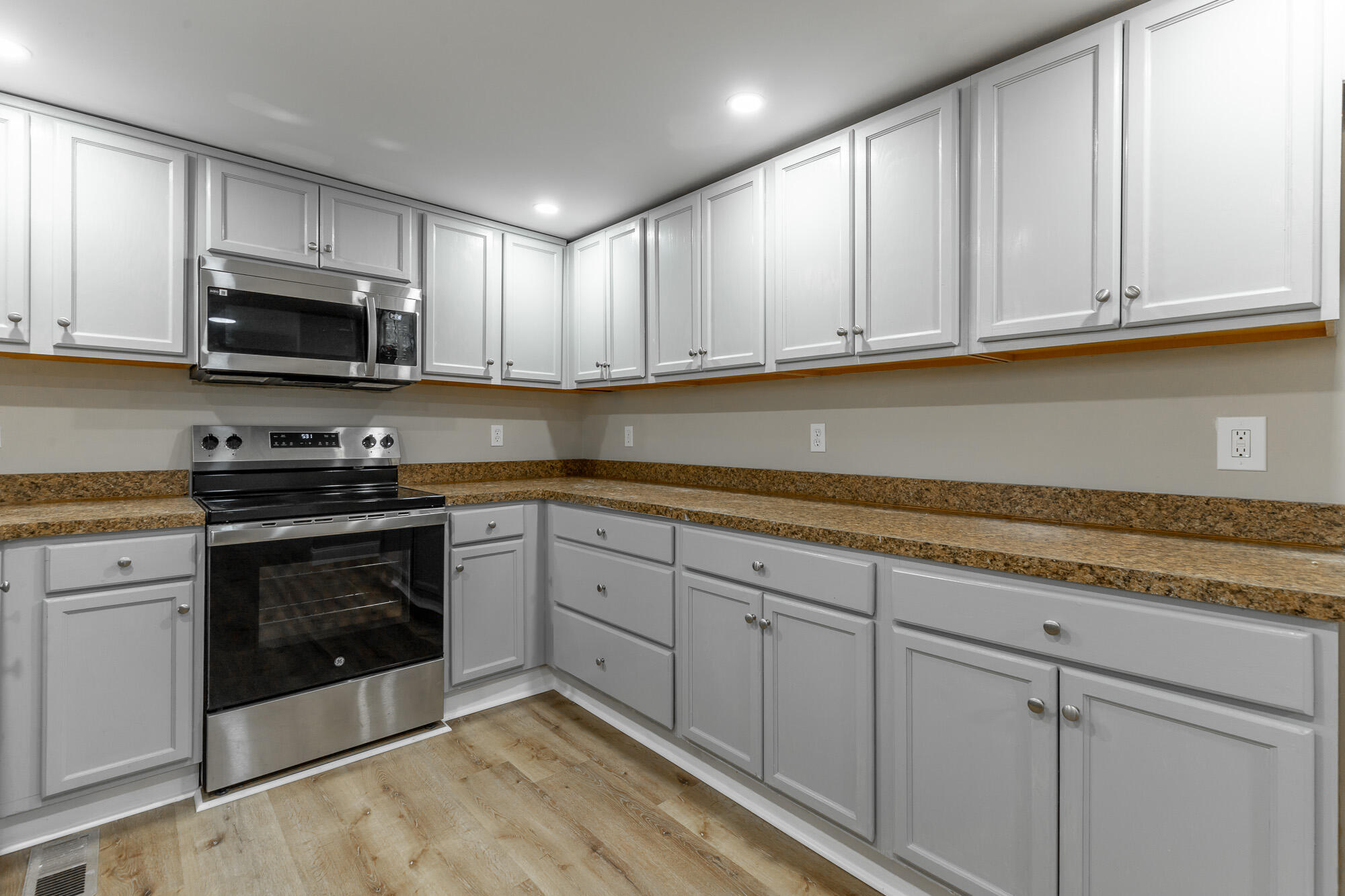 4516 Old Mineral Springs Road, LaFayette