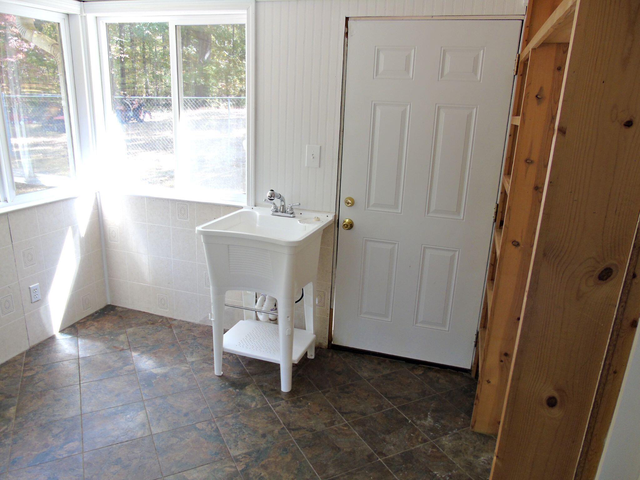 419 Benton Lane