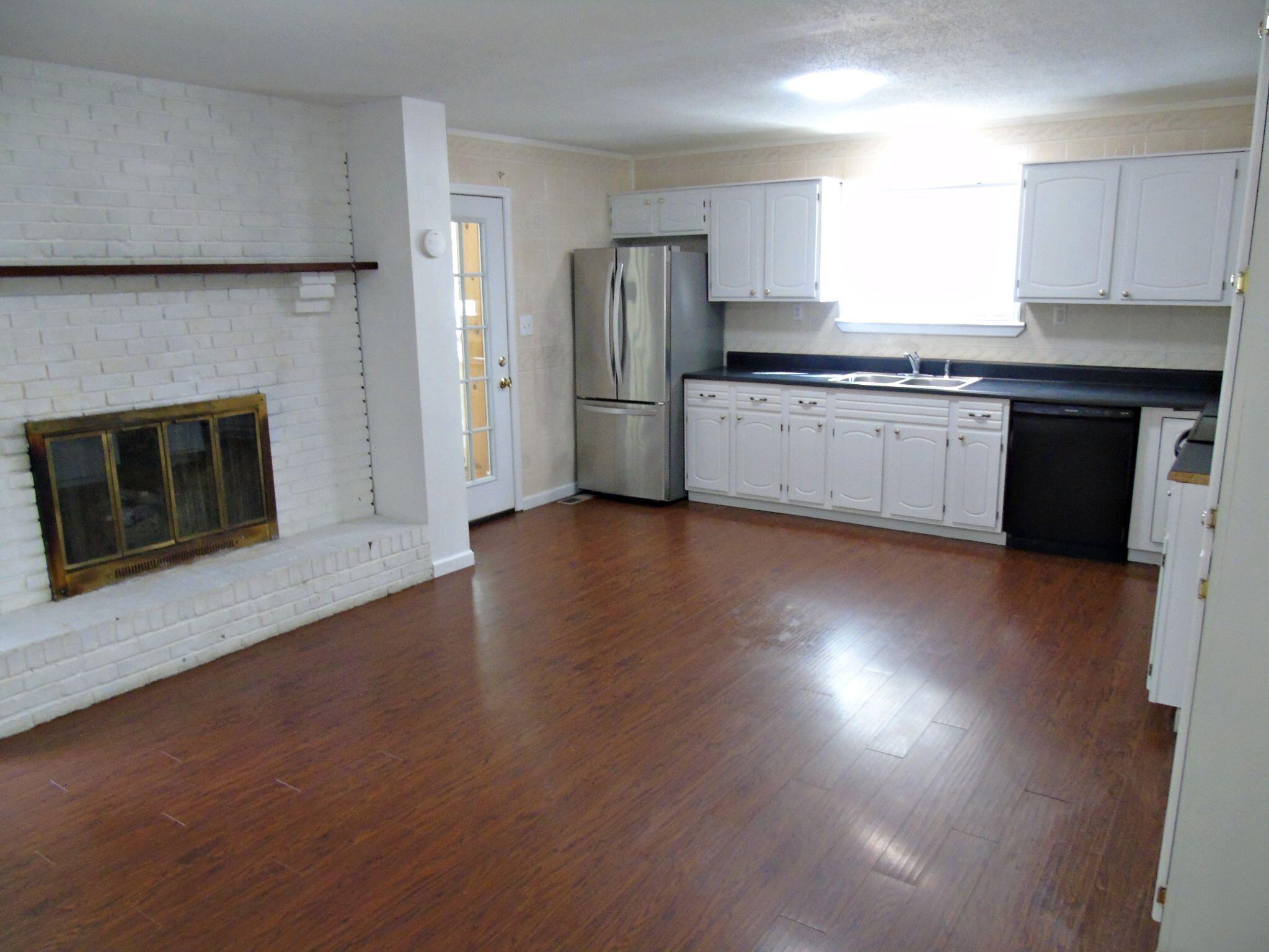 419 Benton Lane