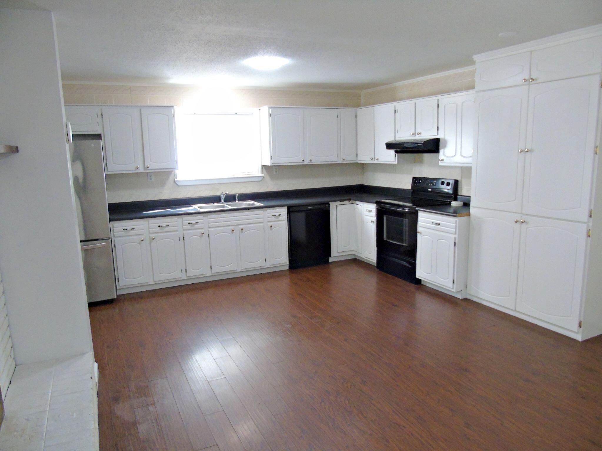 419 Benton Lane