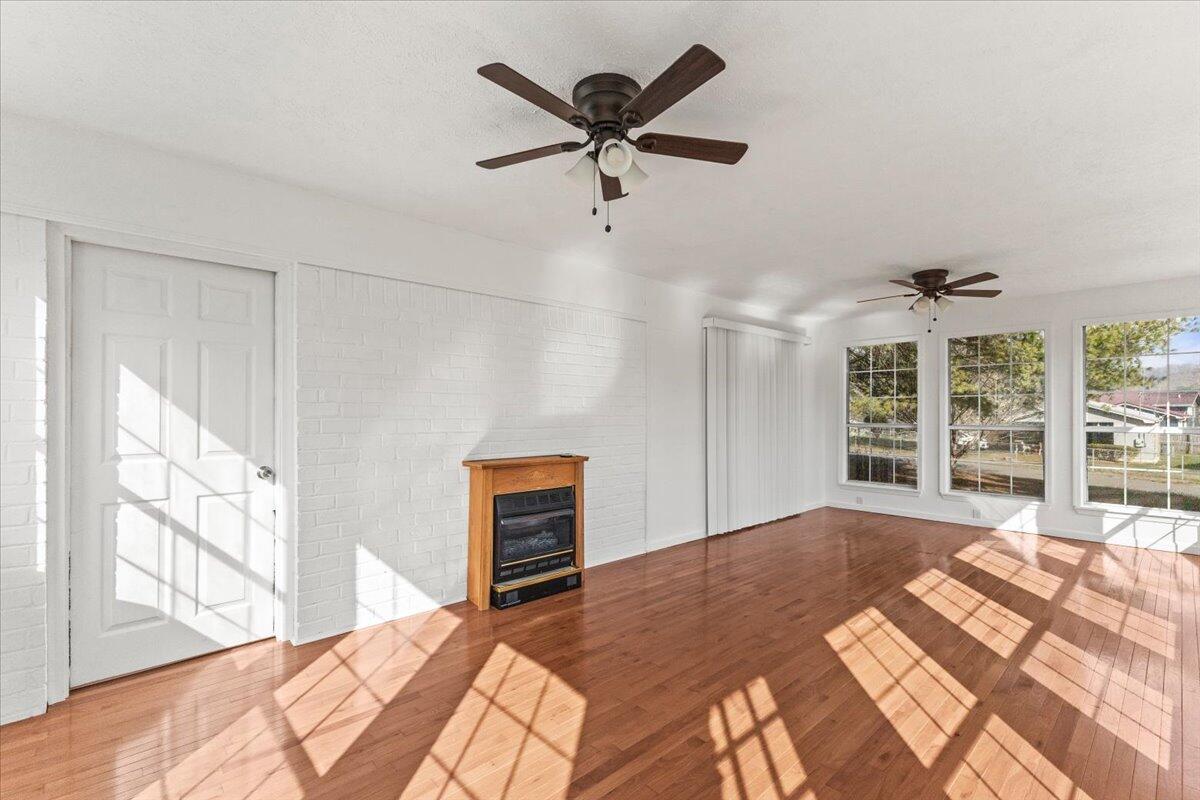 252 Langley Drive, LaFayette