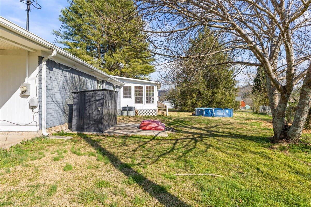 252 Langley Drive, LaFayette