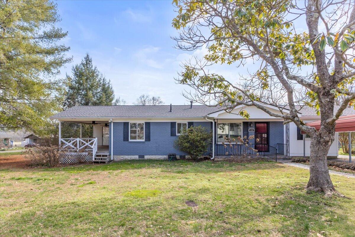252 Langley Drive, LaFayette