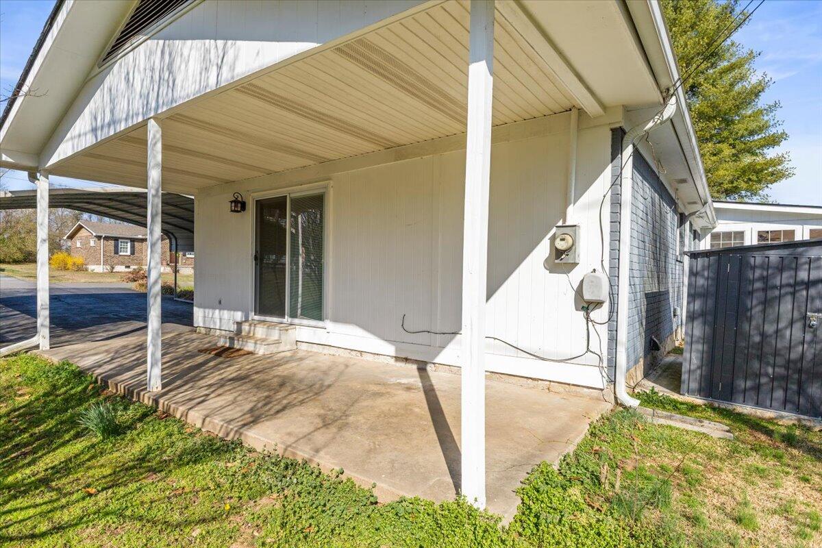 252 Langley Drive, LaFayette