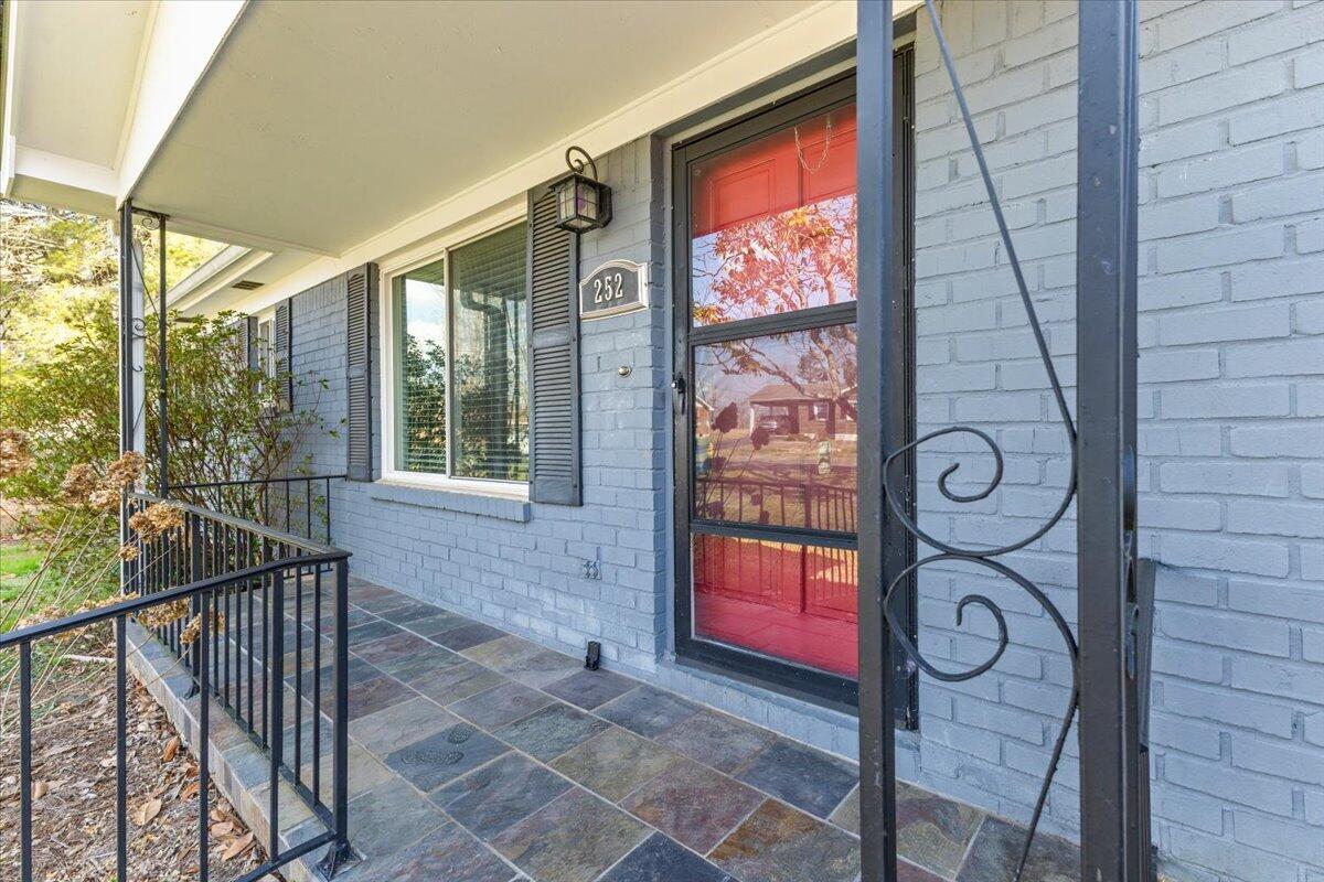 252 Langley Drive, LaFayette