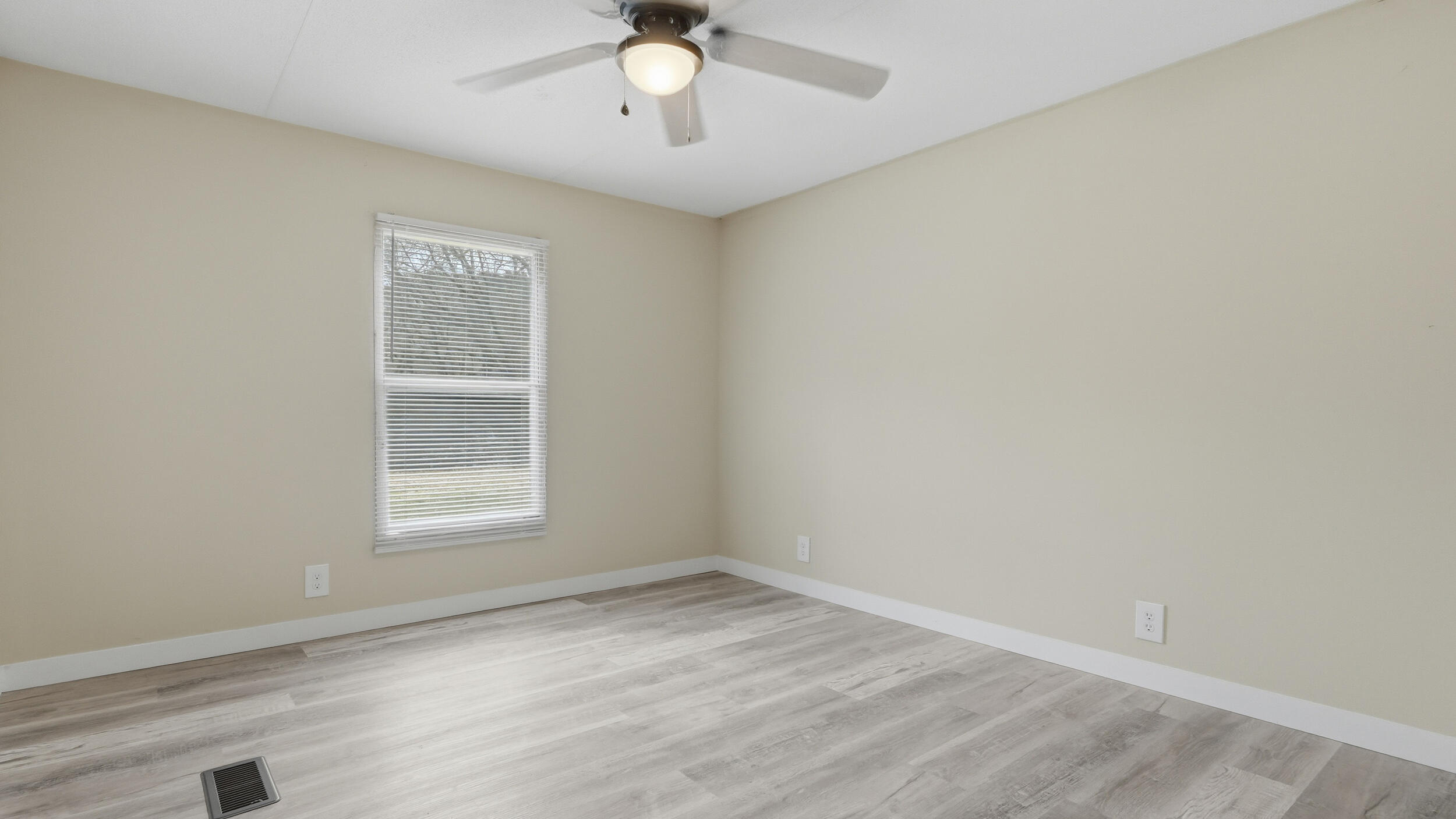 9165 Dallas Hollow Road