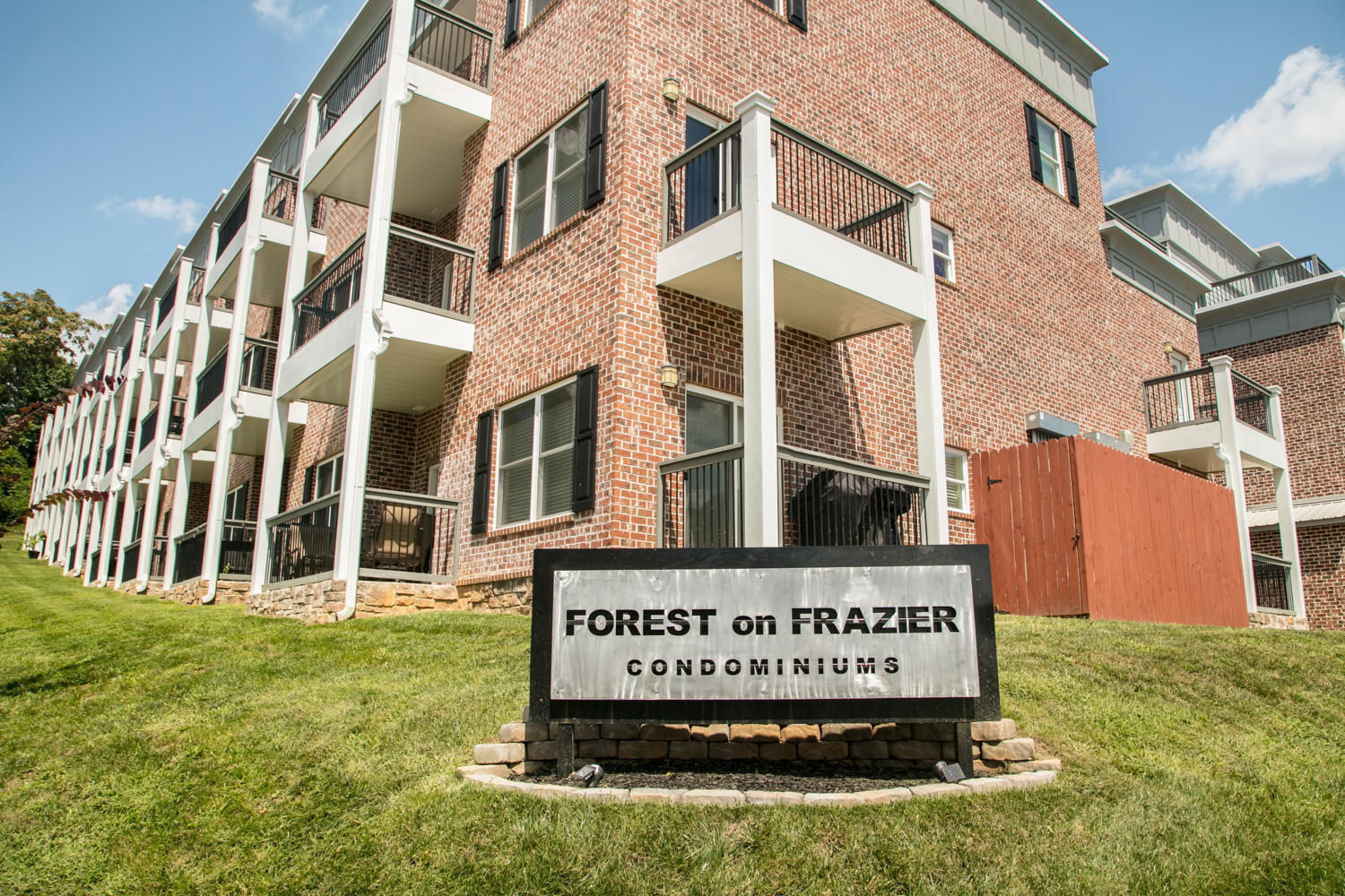 221 Delmont Street, 135