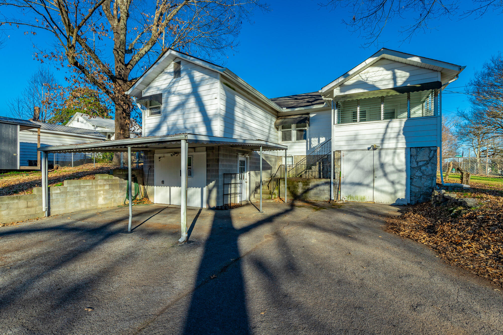 77 Nawaka Avenue