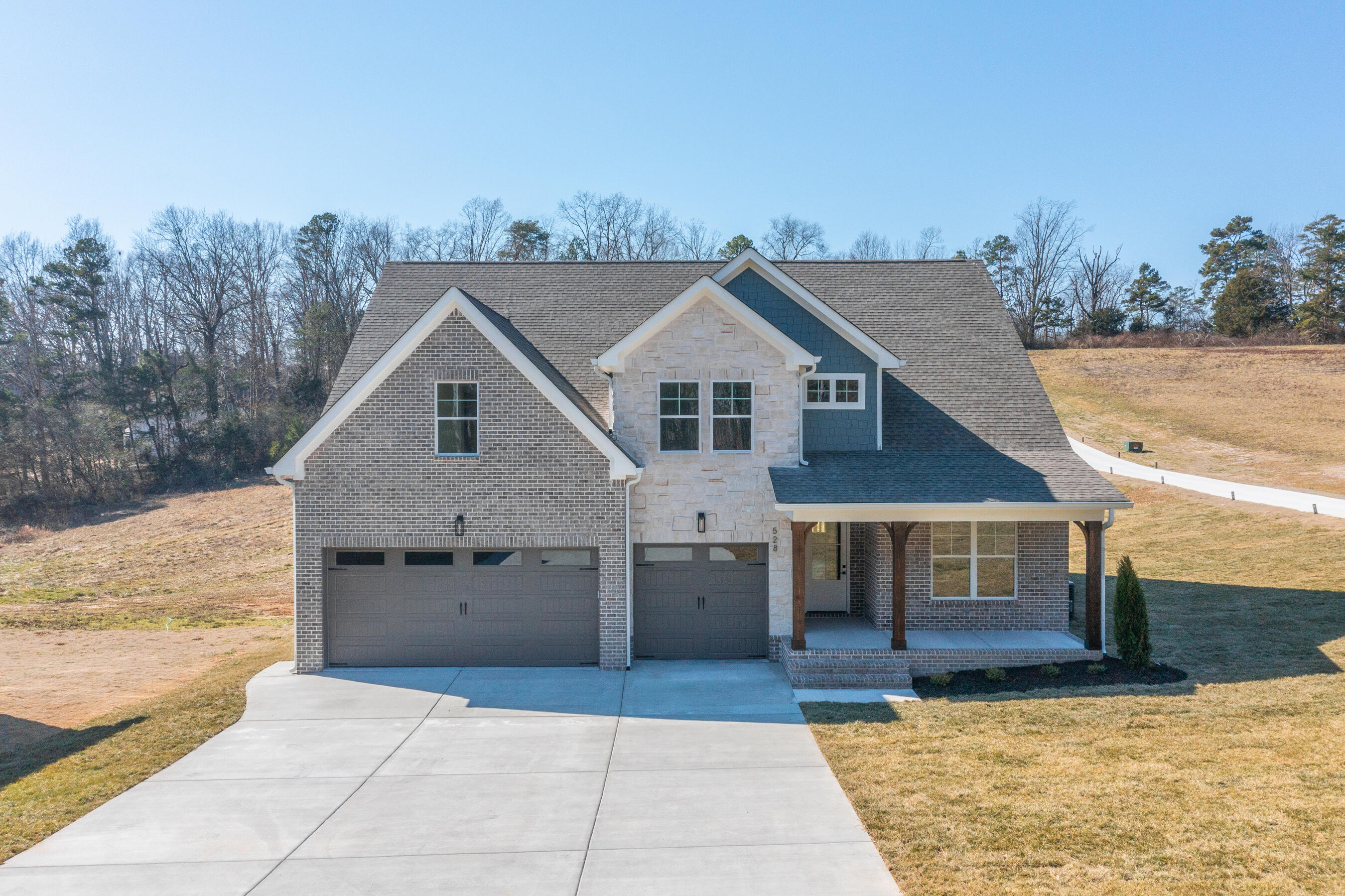 528 Wilkinson Road NE