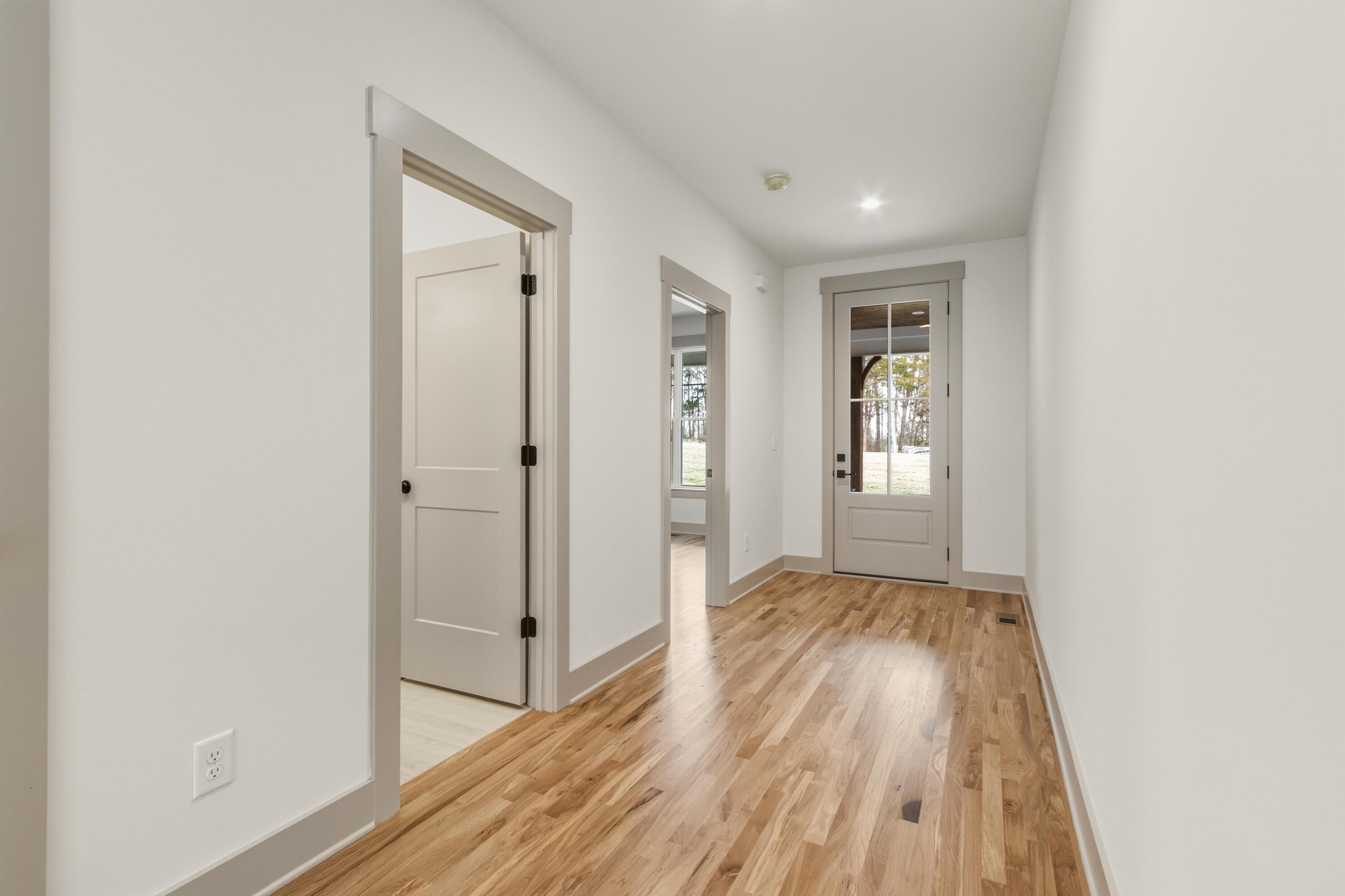 528 Wilkinson Road NE