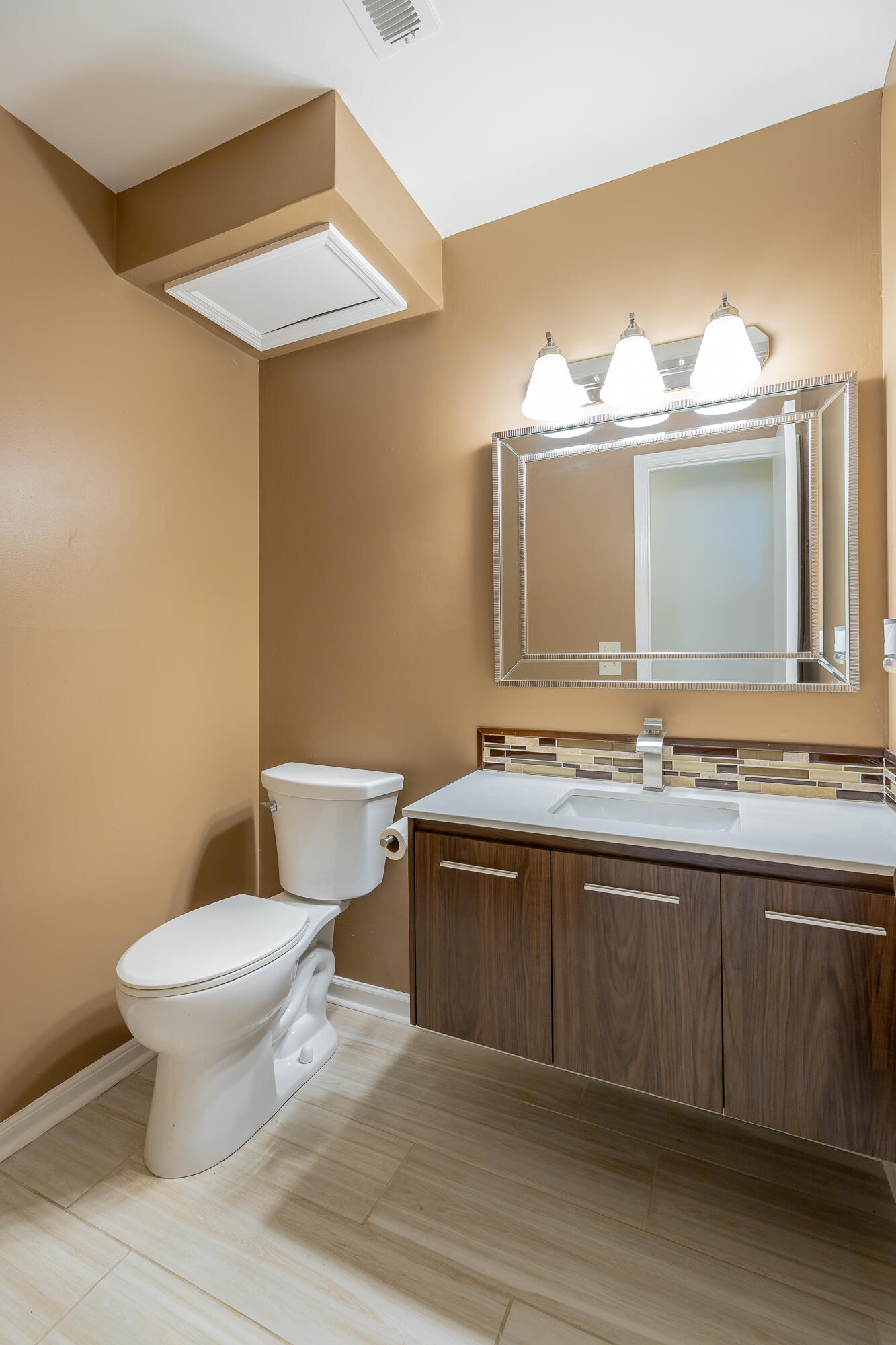 6445 Brookmead Circle