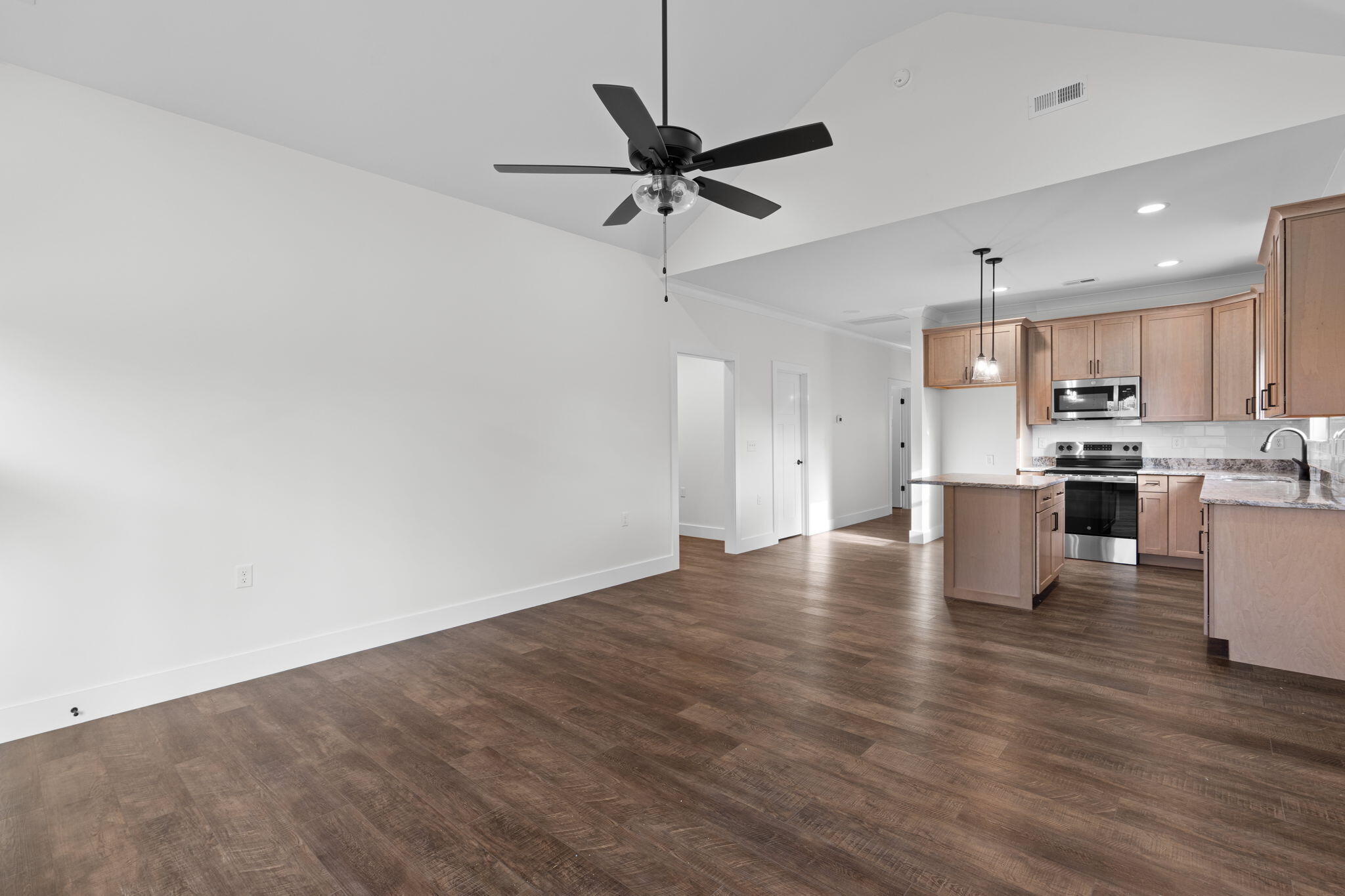 2012 Ann Lane NW