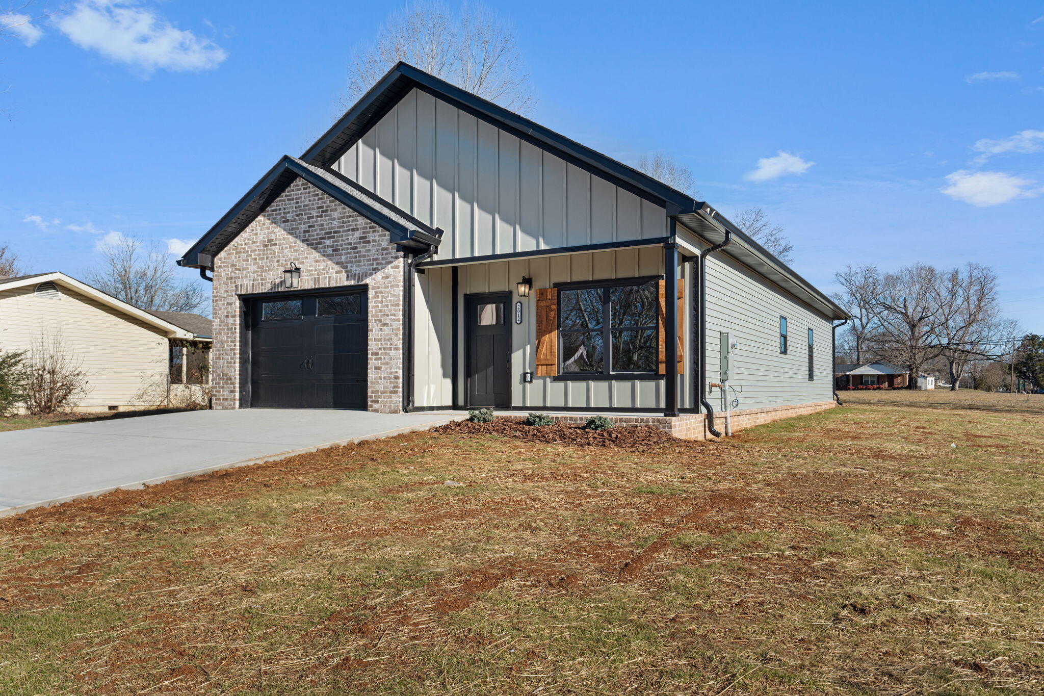 2012 Ann Lane NW