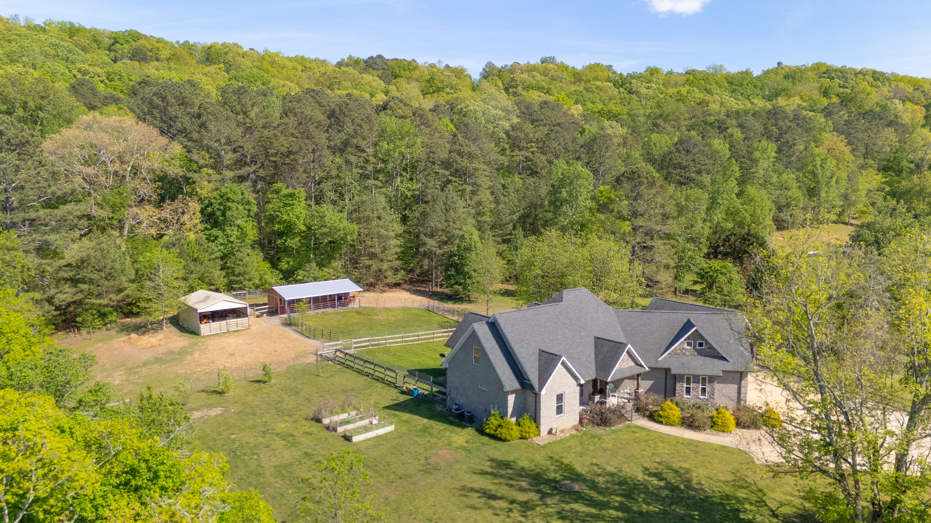 417 Davis Ridge Road