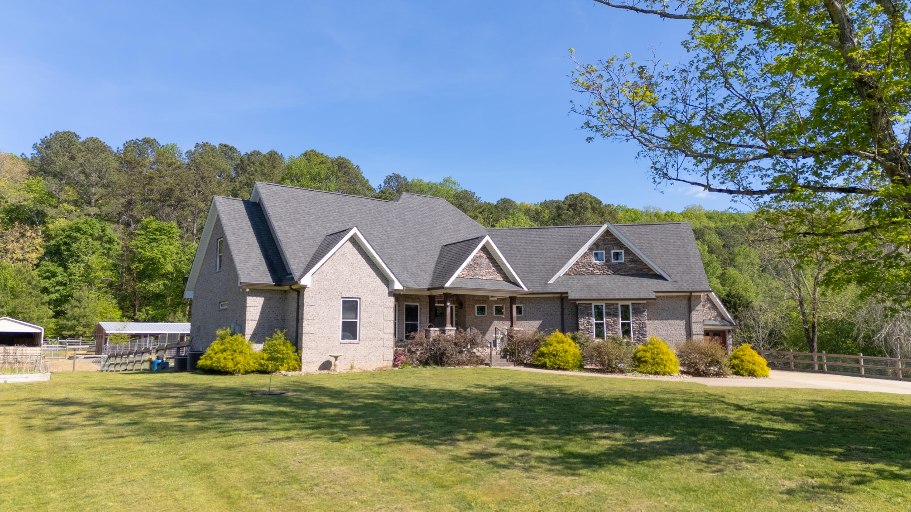 417 Davis Ridge Road