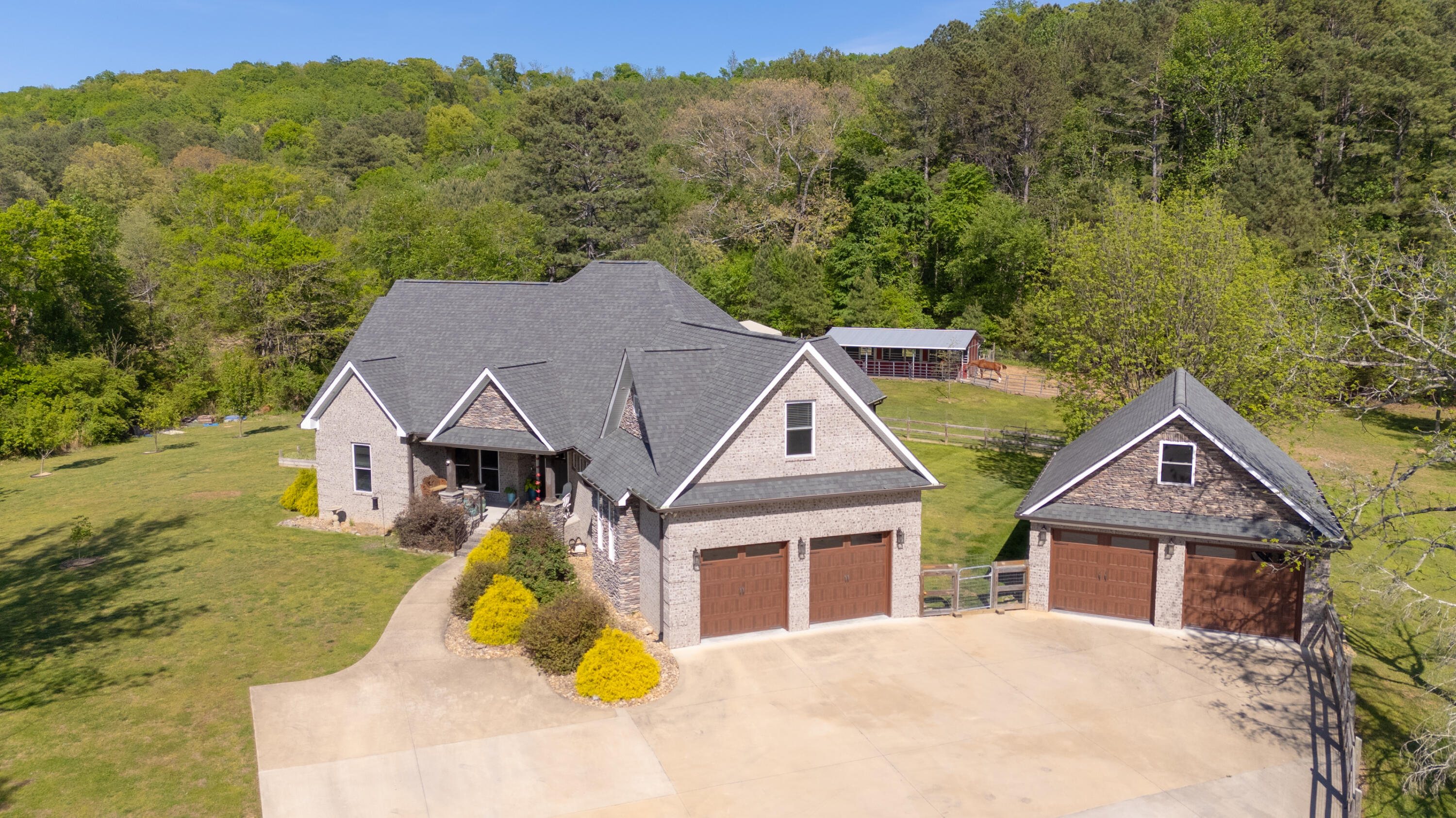 417 Davis Ridge Road