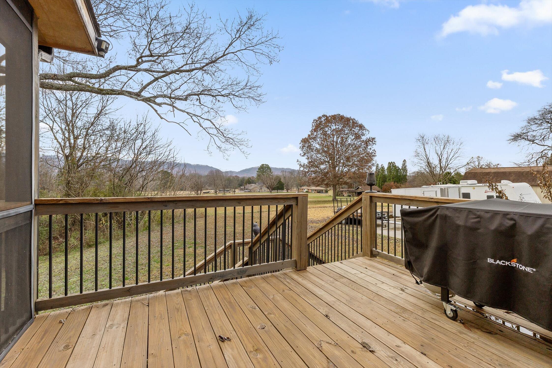 7912 Snow Hill Road