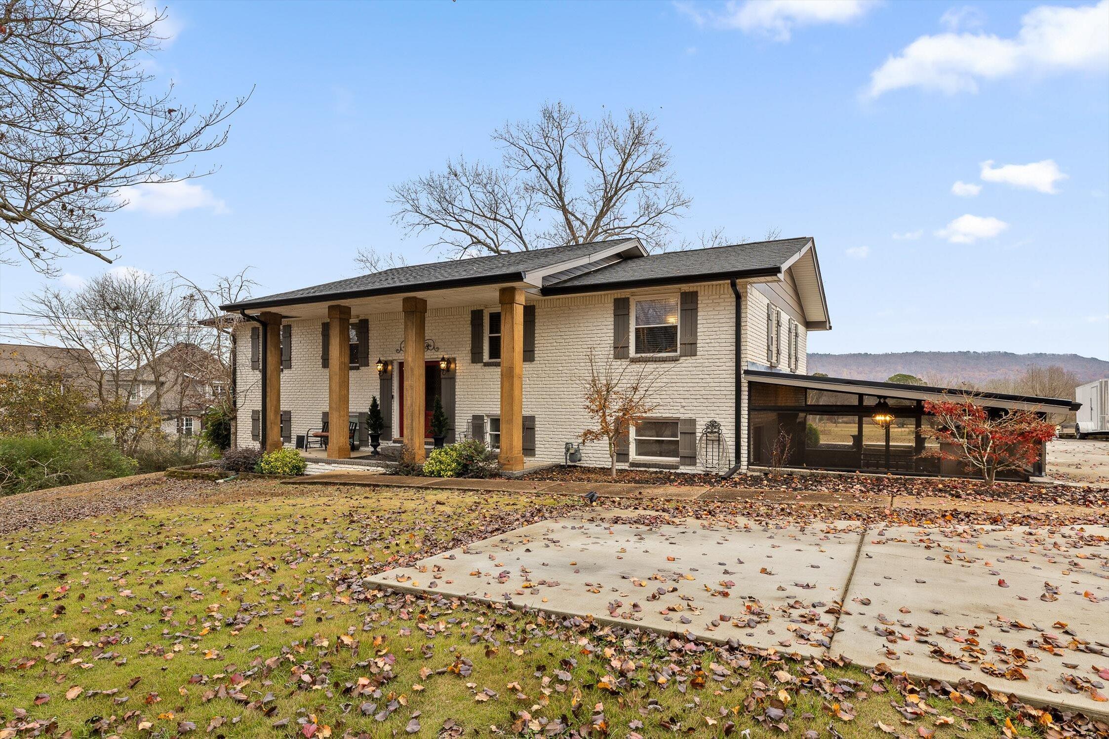 7912 Snow Hill Road