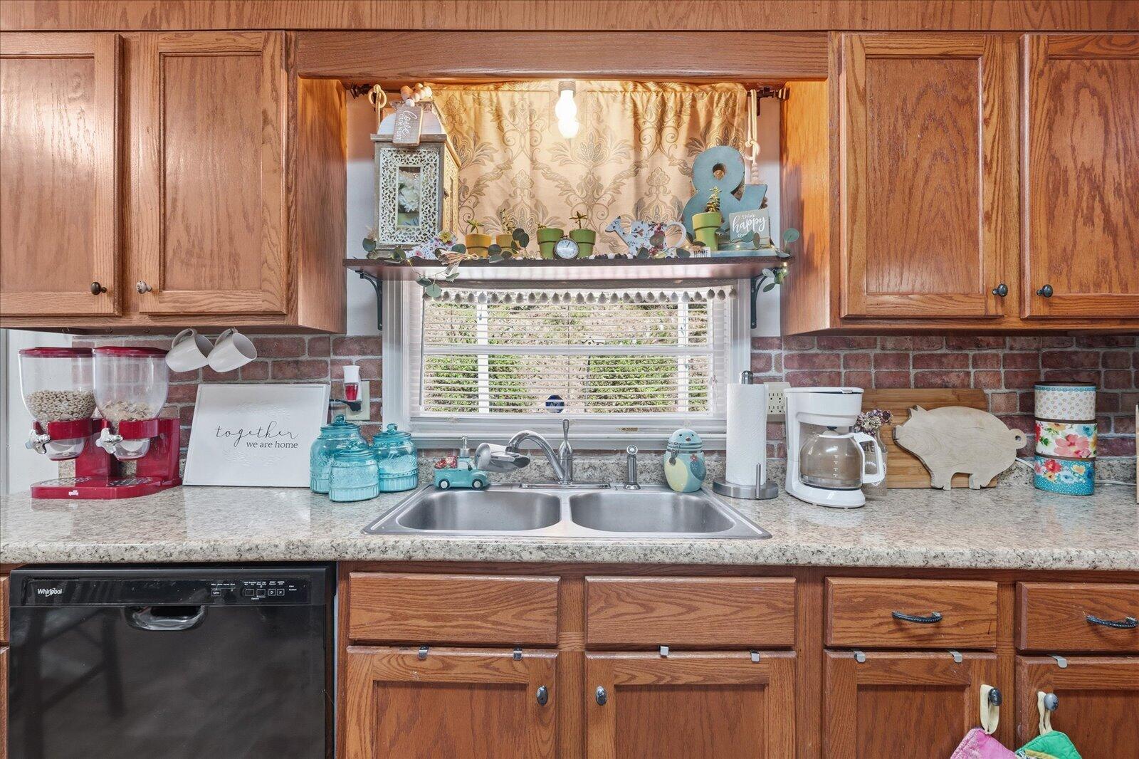 627 Mission Ridge Road