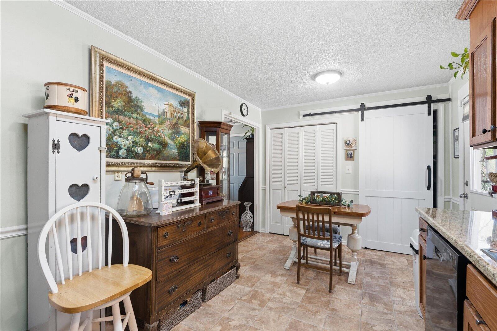 627 Mission Ridge Road
