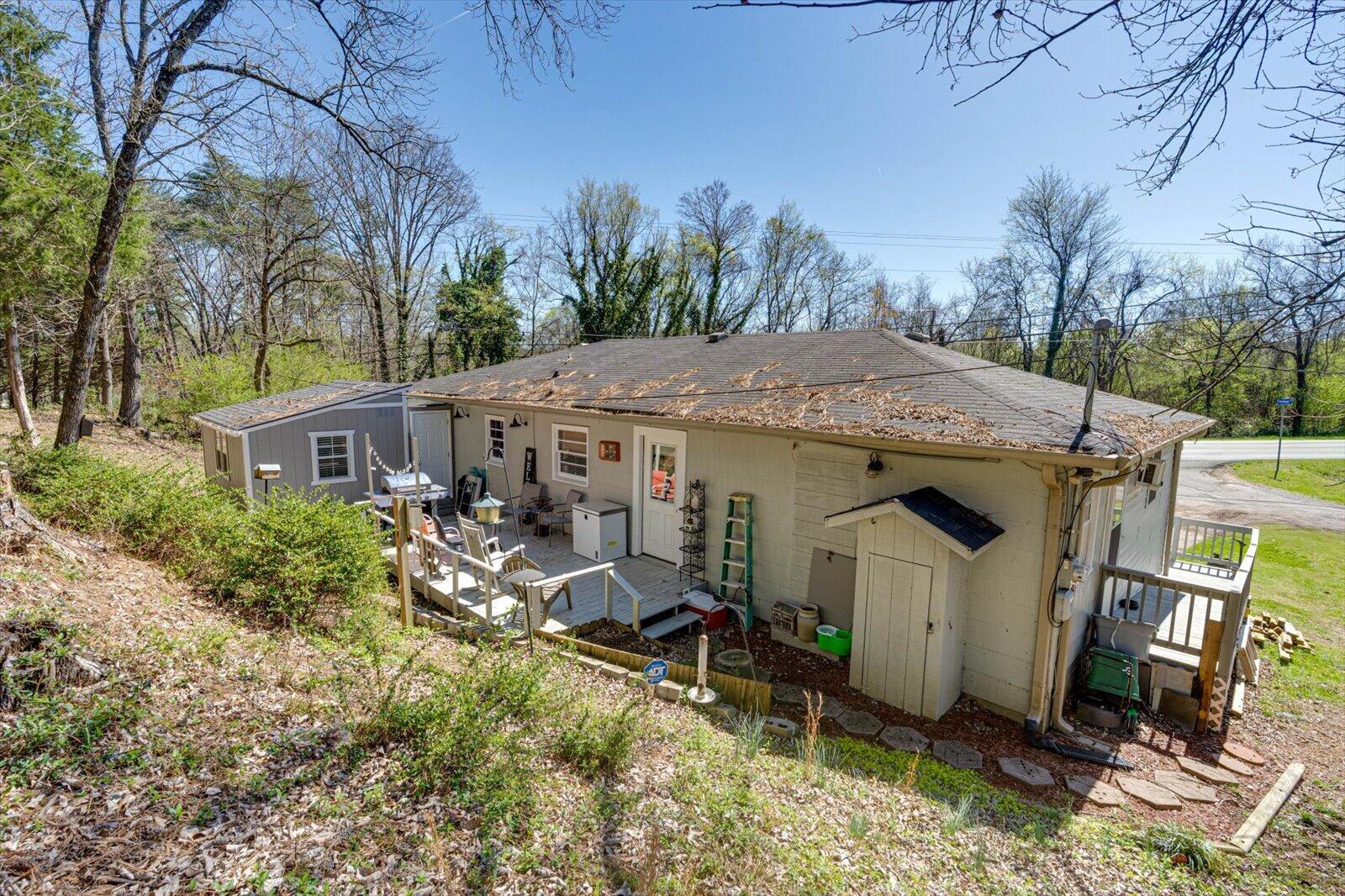 627 Mission Ridge Road