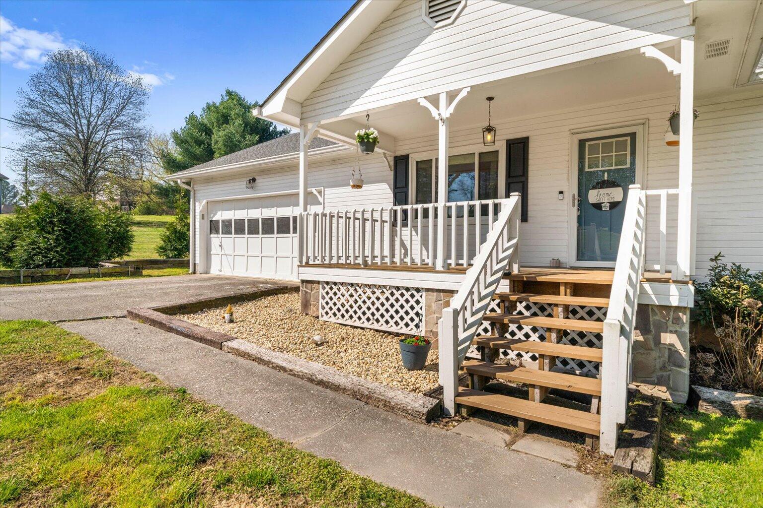 63 Debra Lane