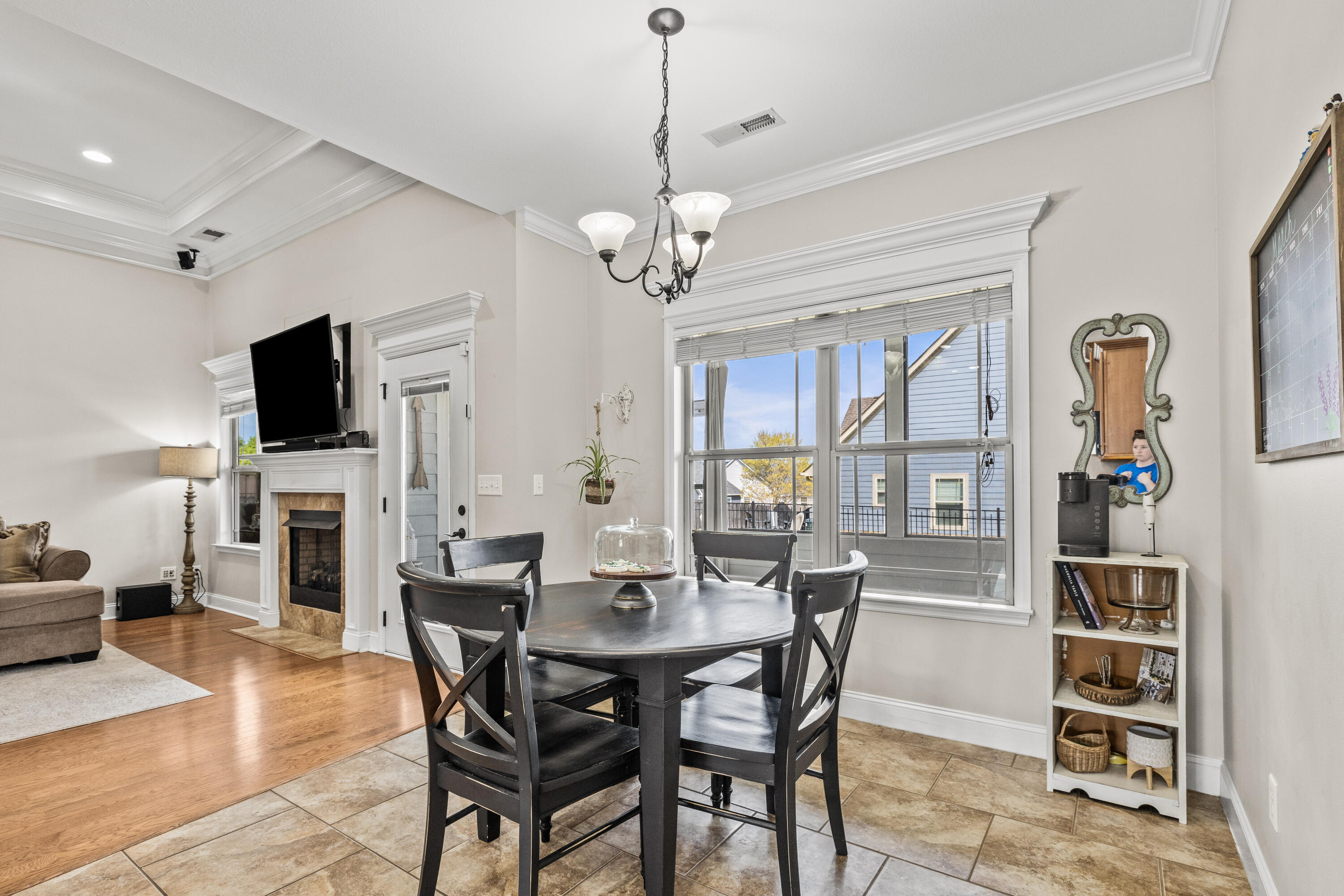 11 Sawtooth Oak Trail