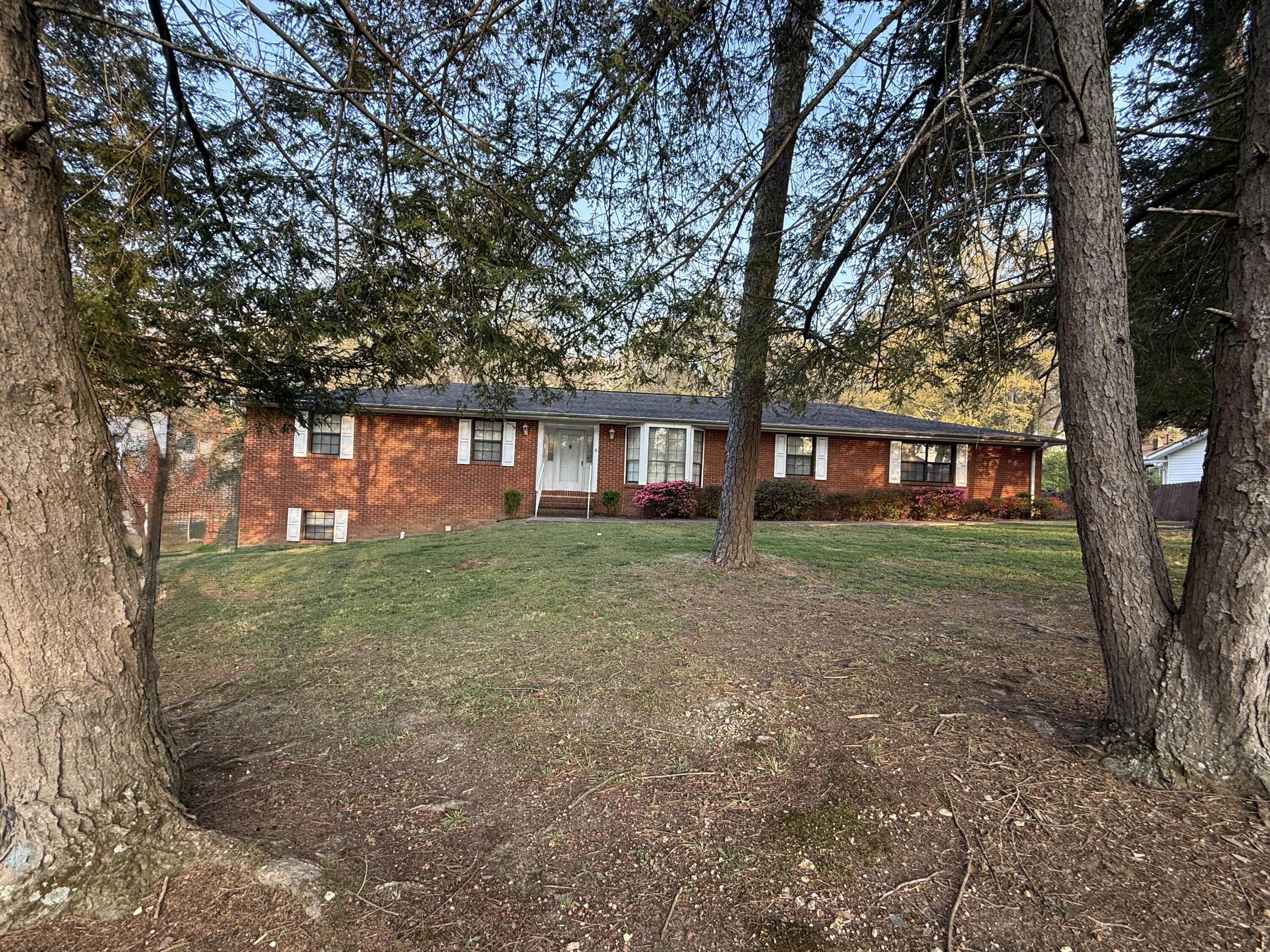528 S Seminole Drive