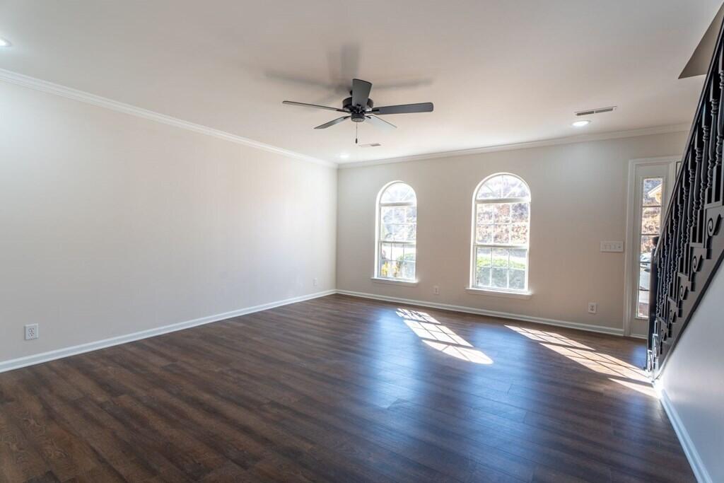 1702 Chestnut Oak Drive, Unit 83
