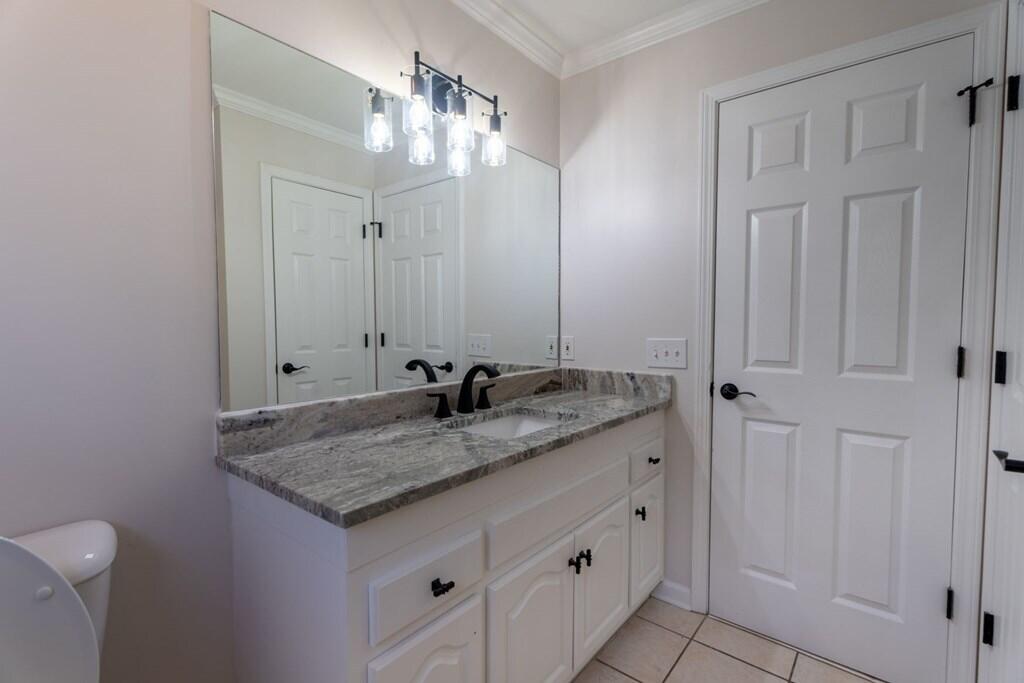 1702 Chestnut Oak Drive, Unit 83