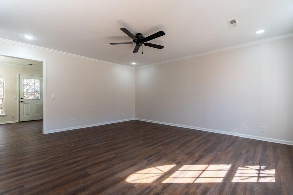 1702 Chestnut Oak Drive, Unit 83