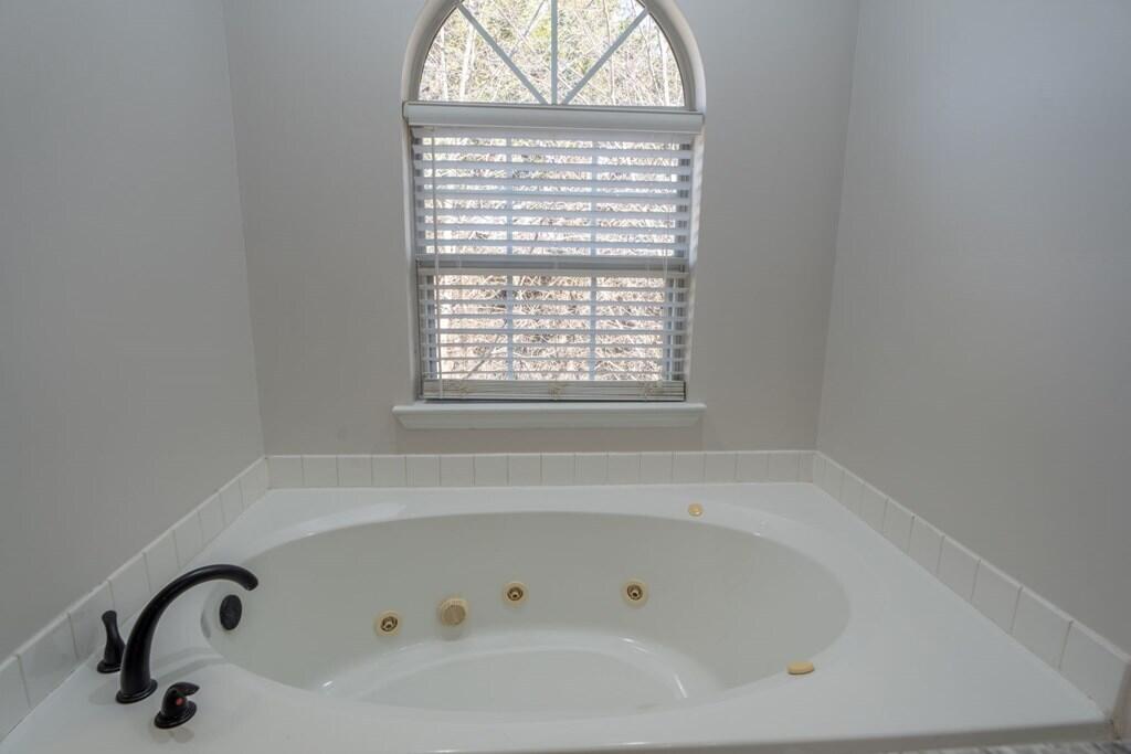 1702 Chestnut Oak Drive, Unit 83