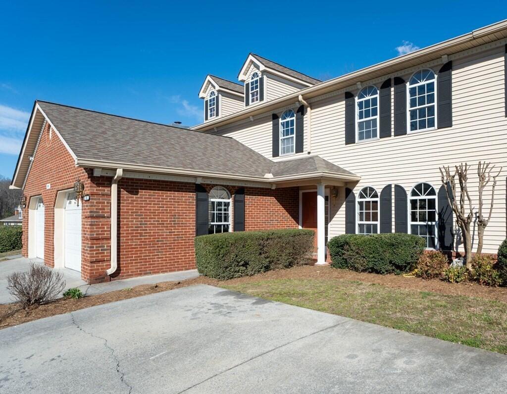 1702 Chestnut Oak Drive, Unit 83