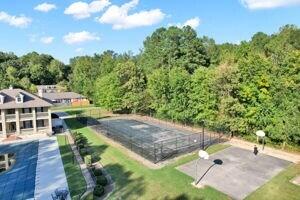 1702 Chestnut Oak Drive, Unit 83