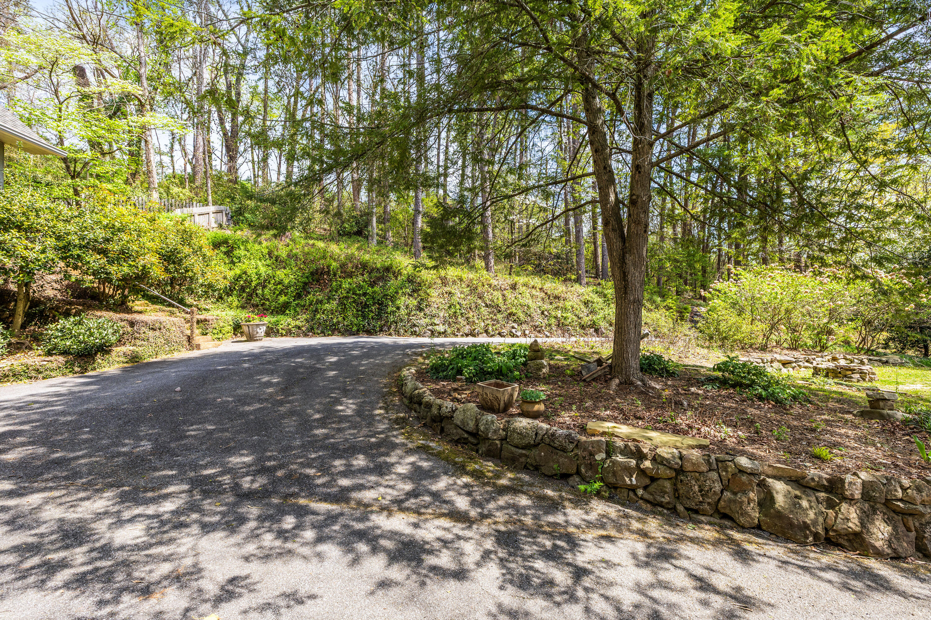 1109 Highland Drive