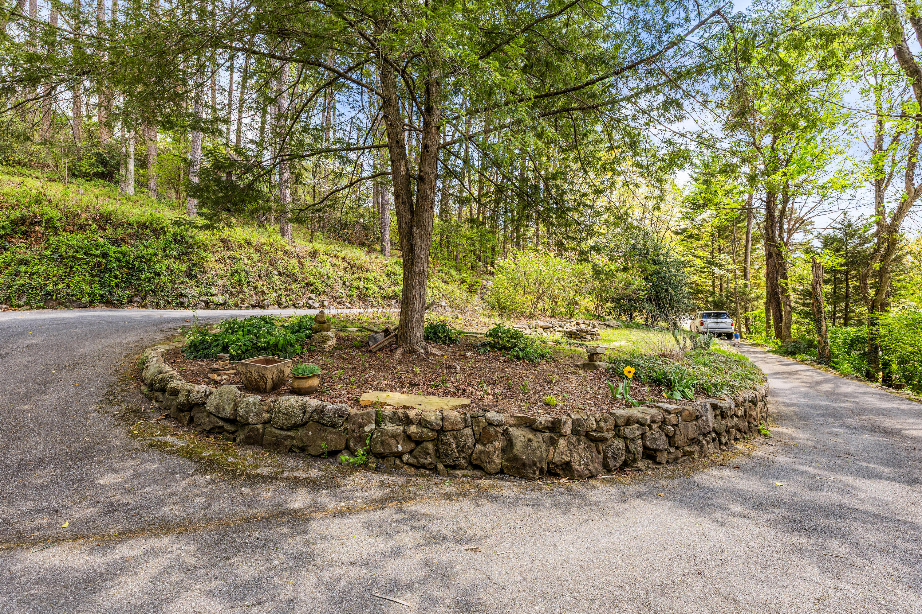 1109 Highland Drive