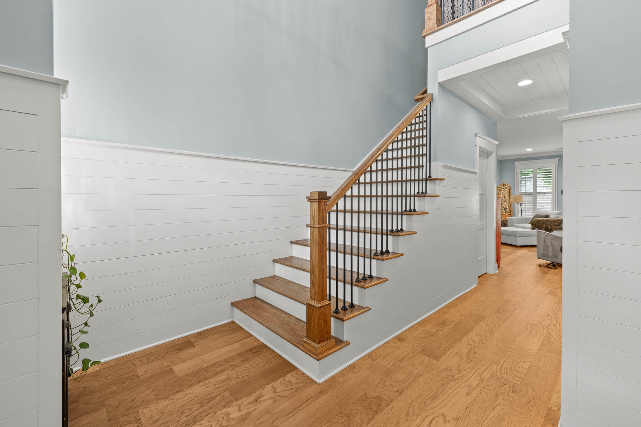 637 Lullwater Road