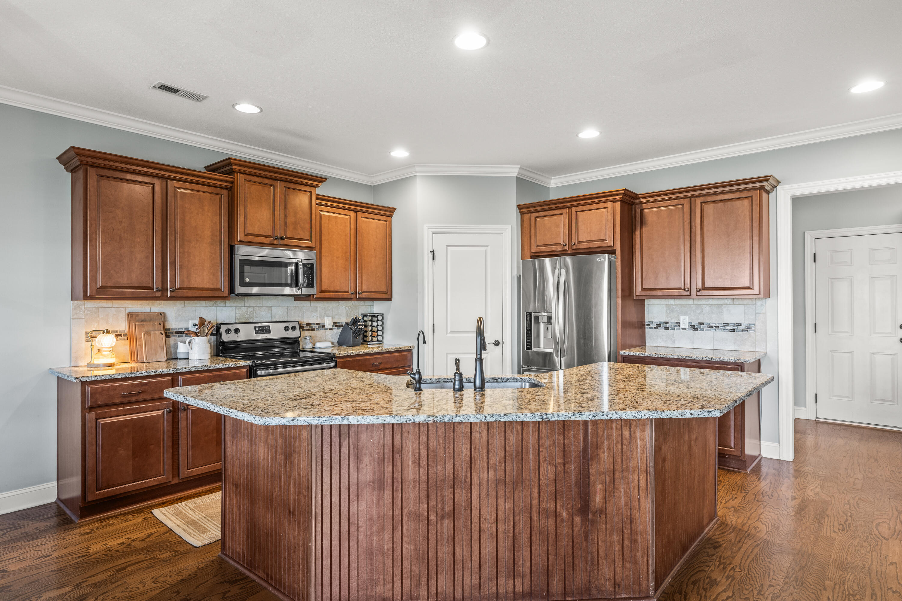 7495 Red Poppy Drive
