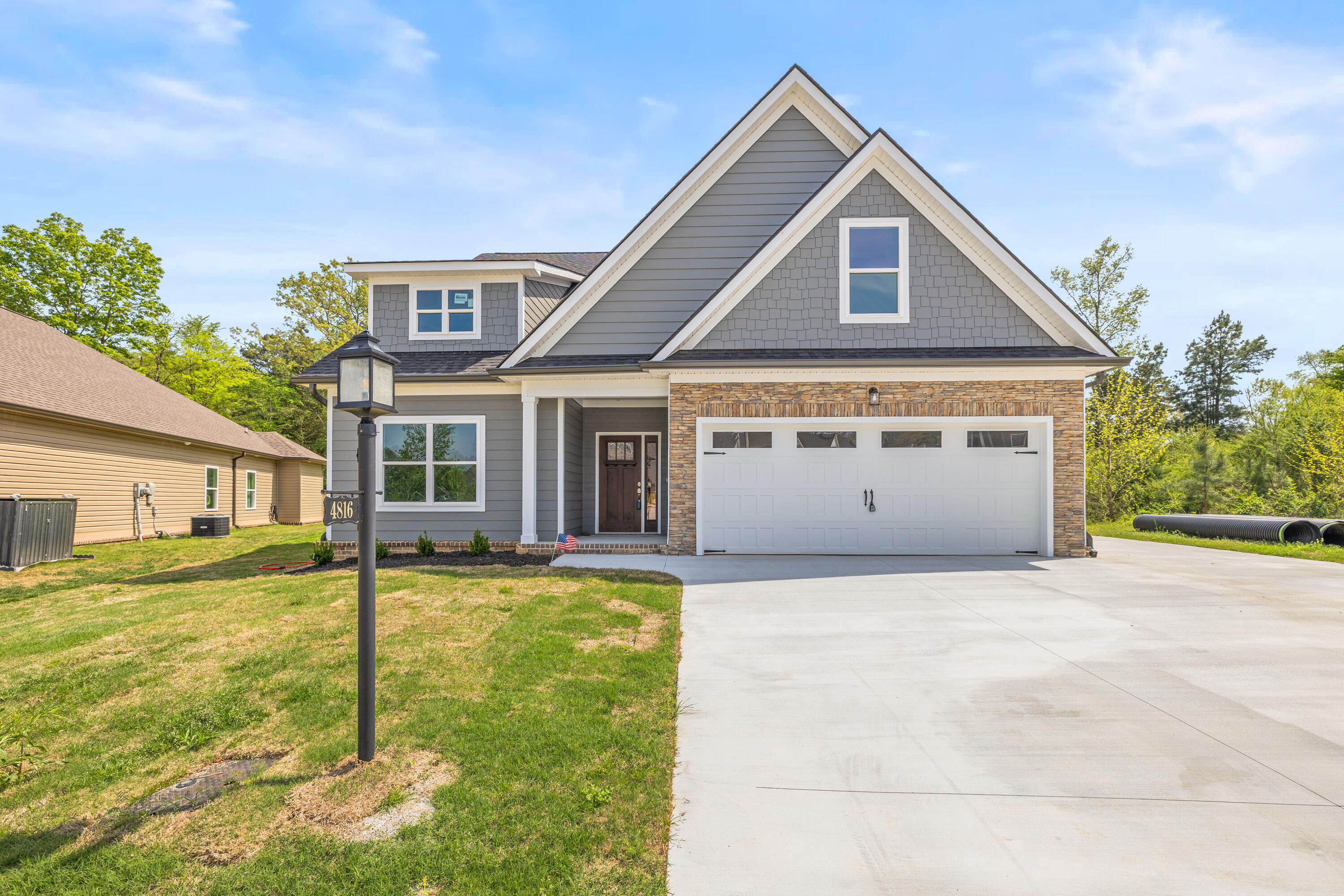 4816 Jody Lane
