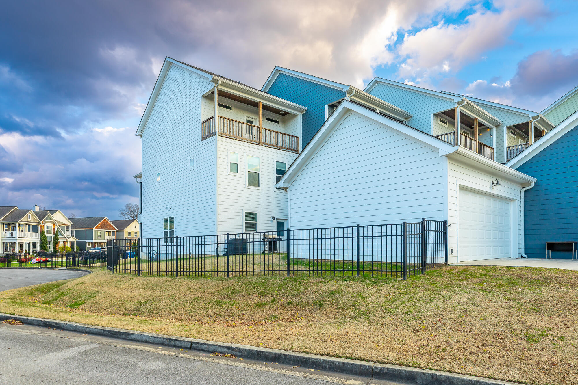 1407 Park Avenue