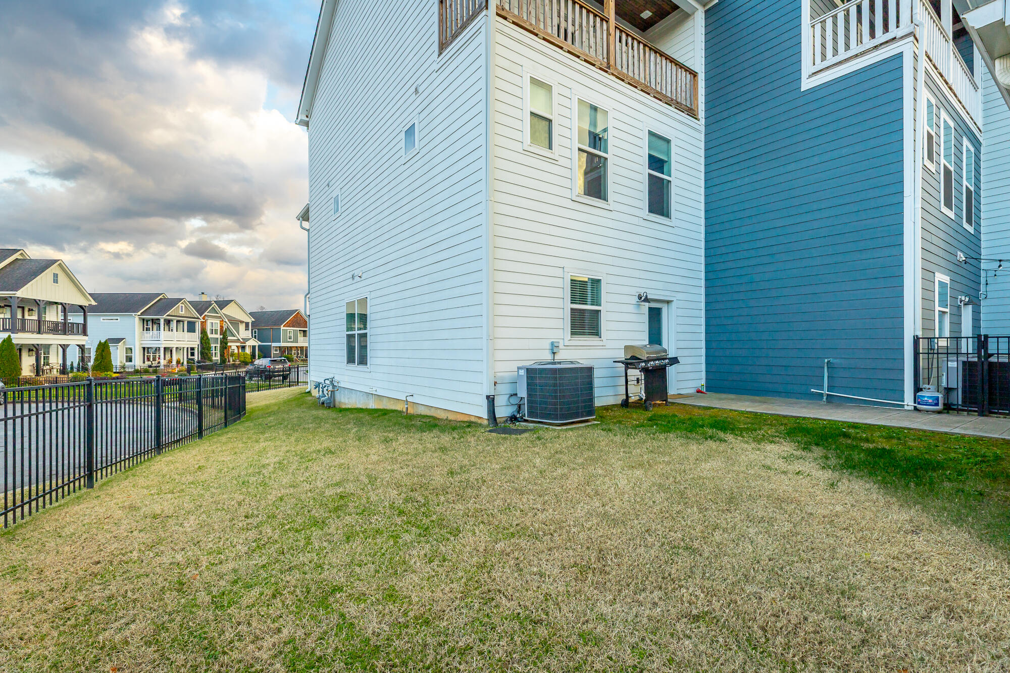 1407 Park Avenue