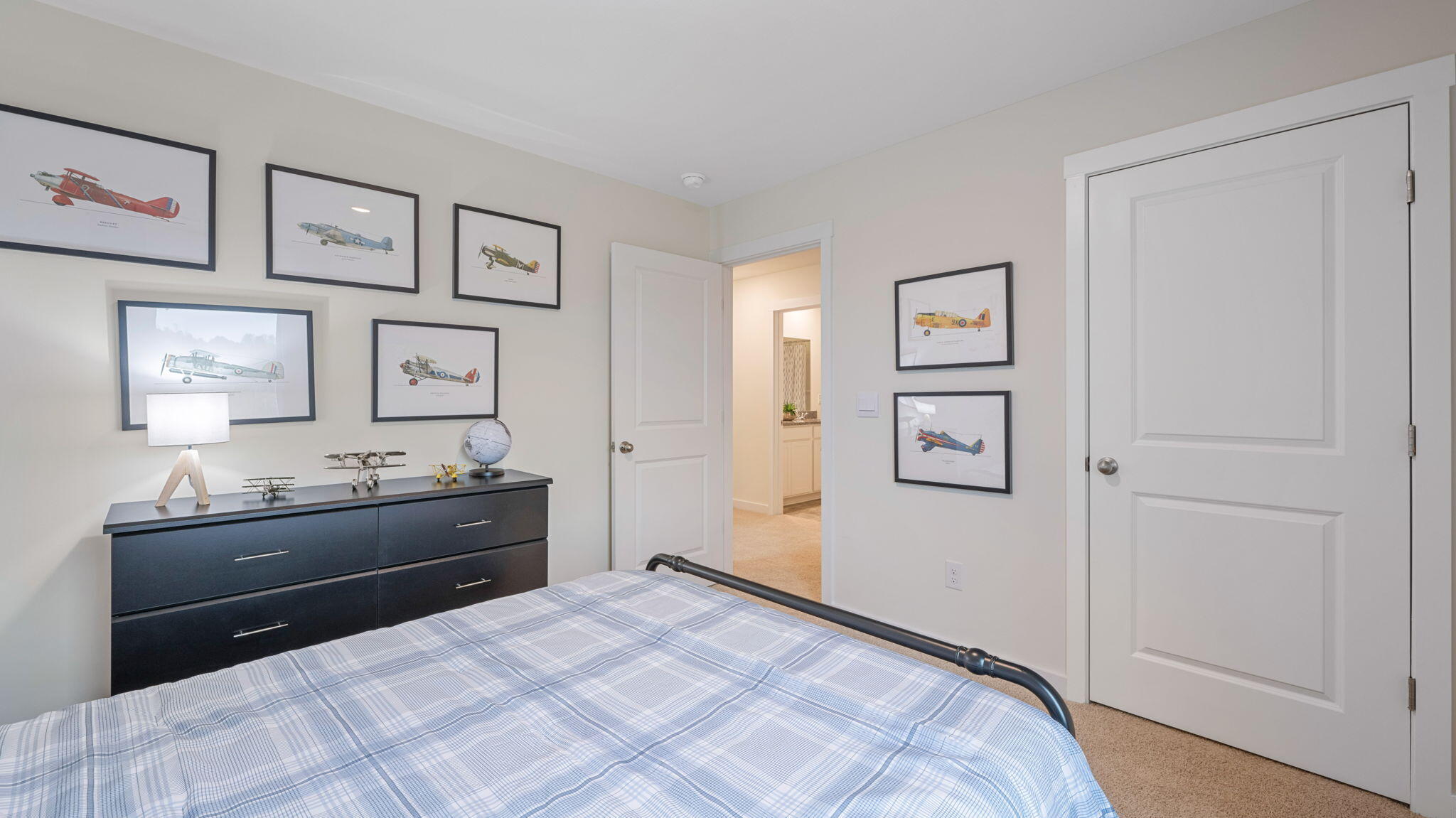 7988 Watercolour Lane