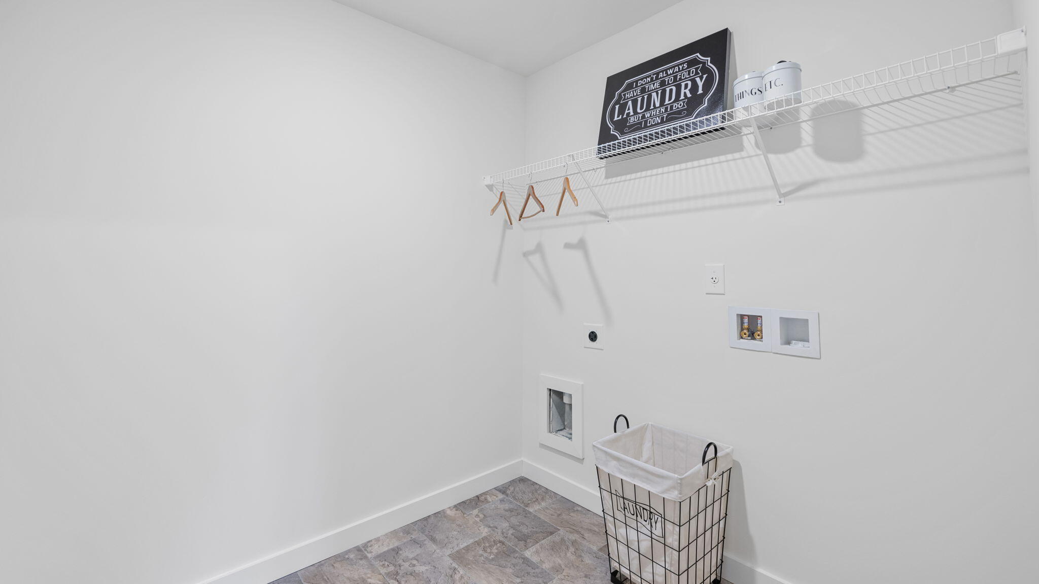 7988 Watercolour Lane