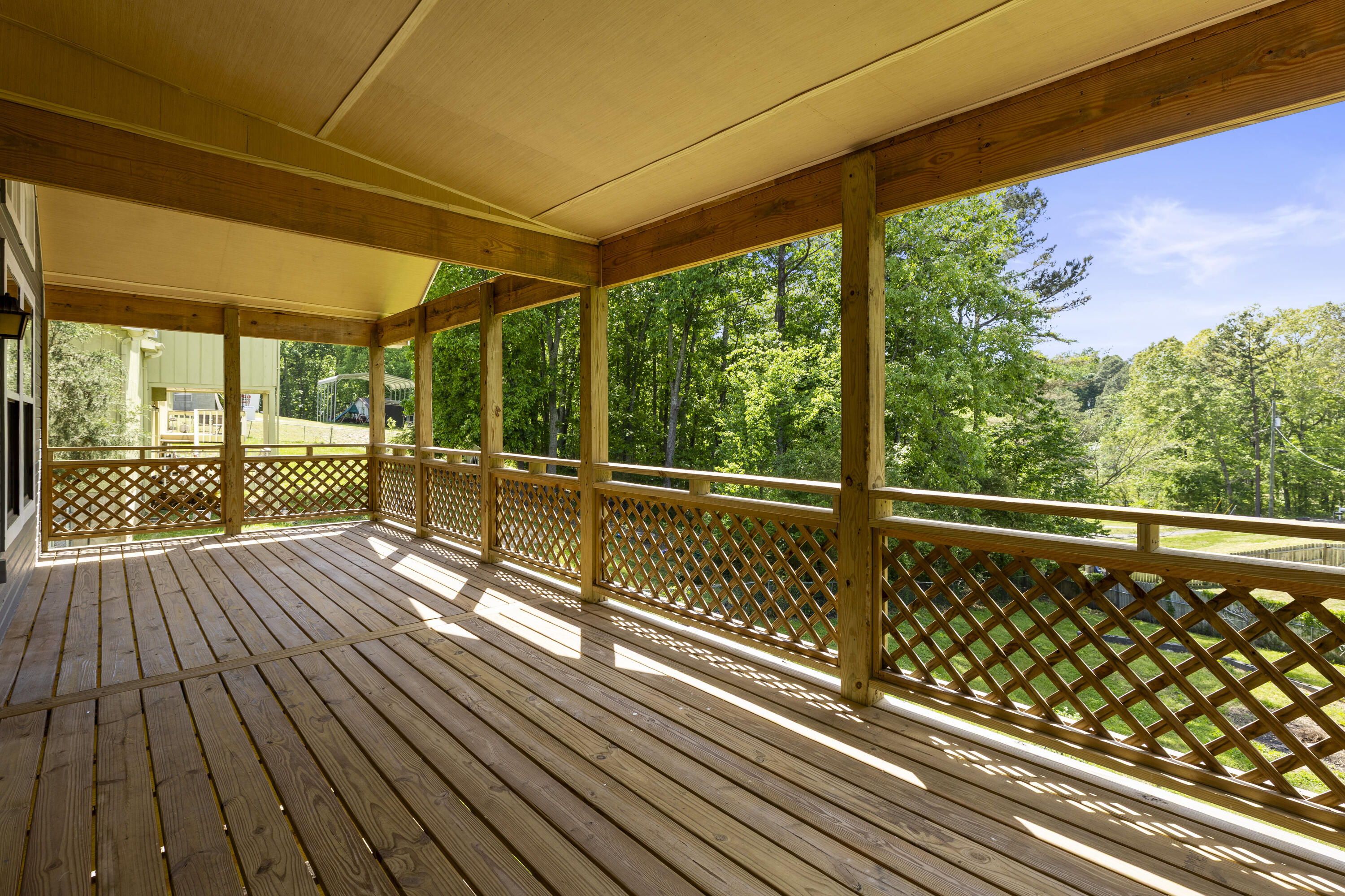 17 Rolling Meadows Drive