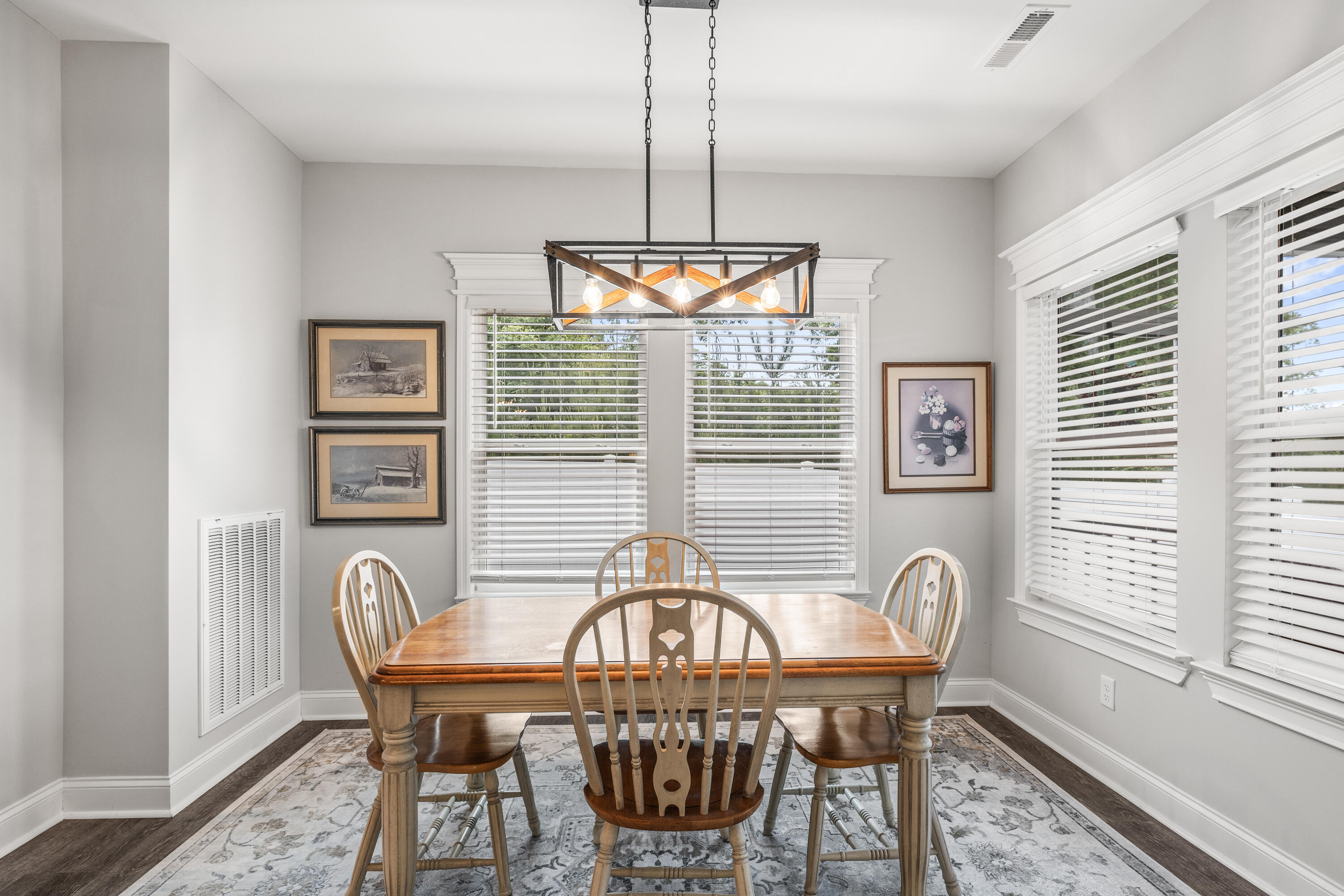 10 Breakwater Lane, 21