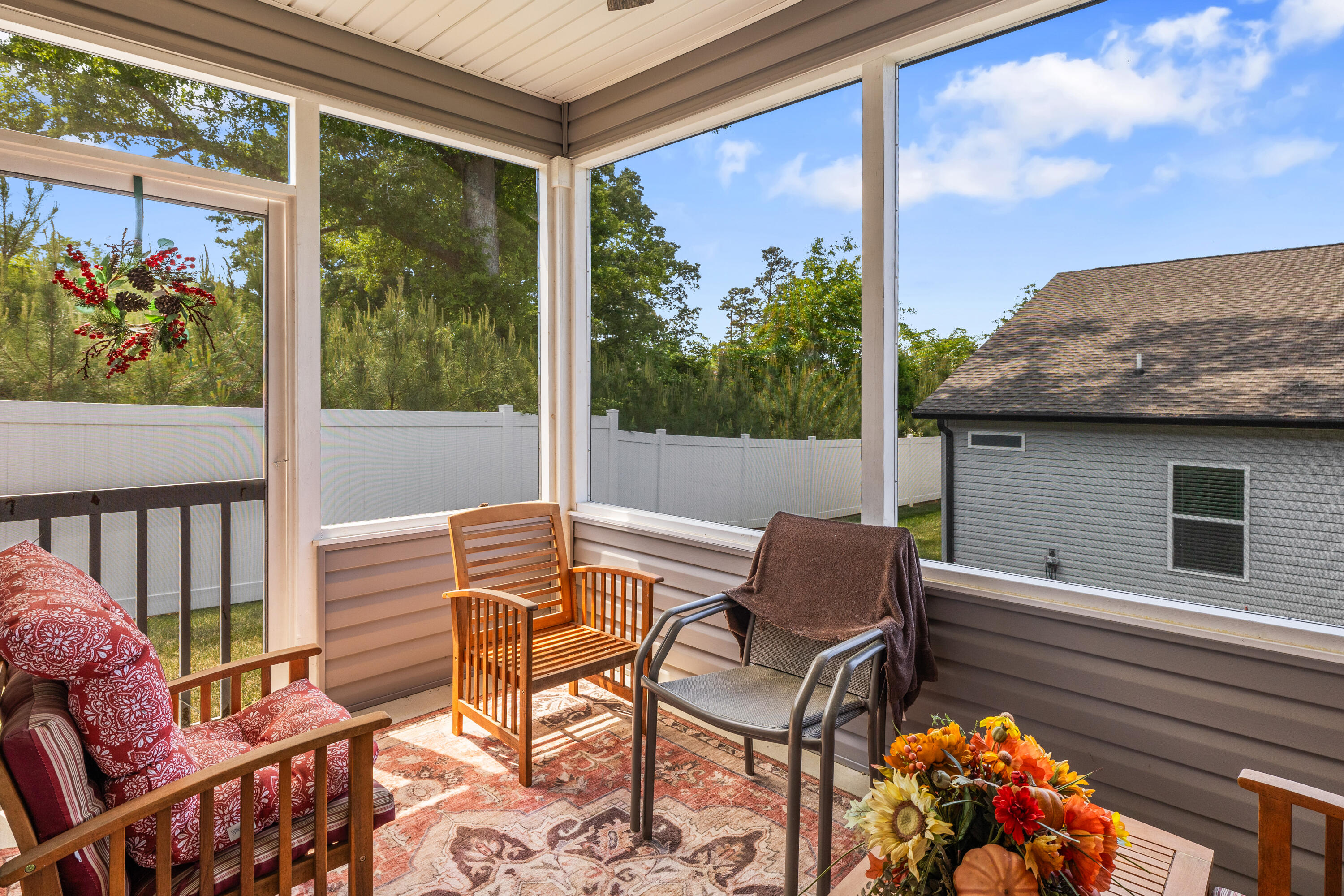 10 Breakwater Lane, 21